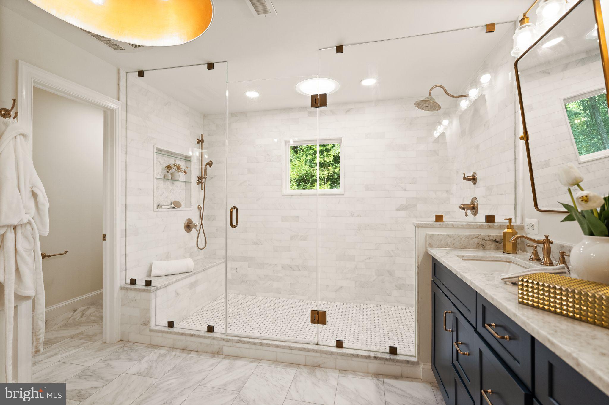 LEXINGTON ESTATES - Residential