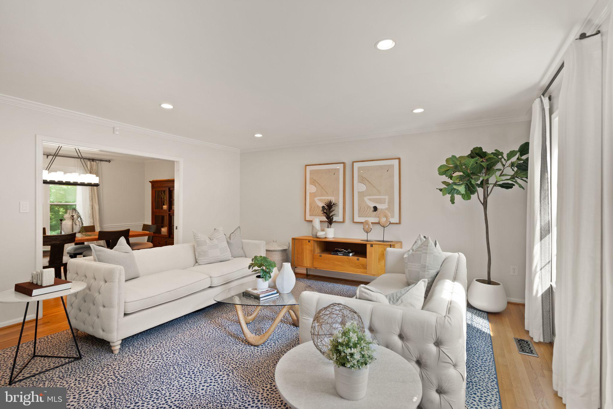 LEXINGTON ESTATES - Residential