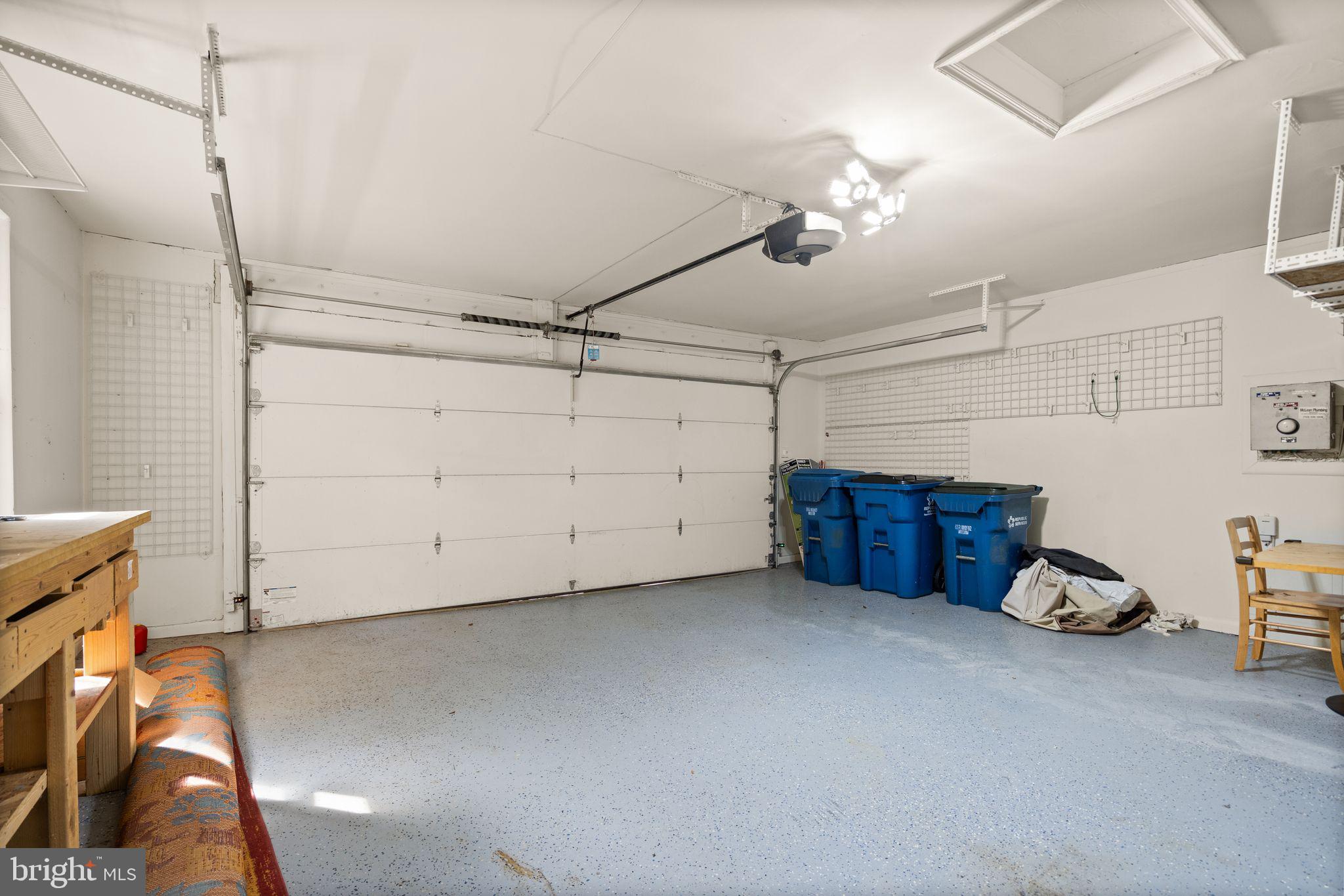 LEXINGTON ESTATES - Residential