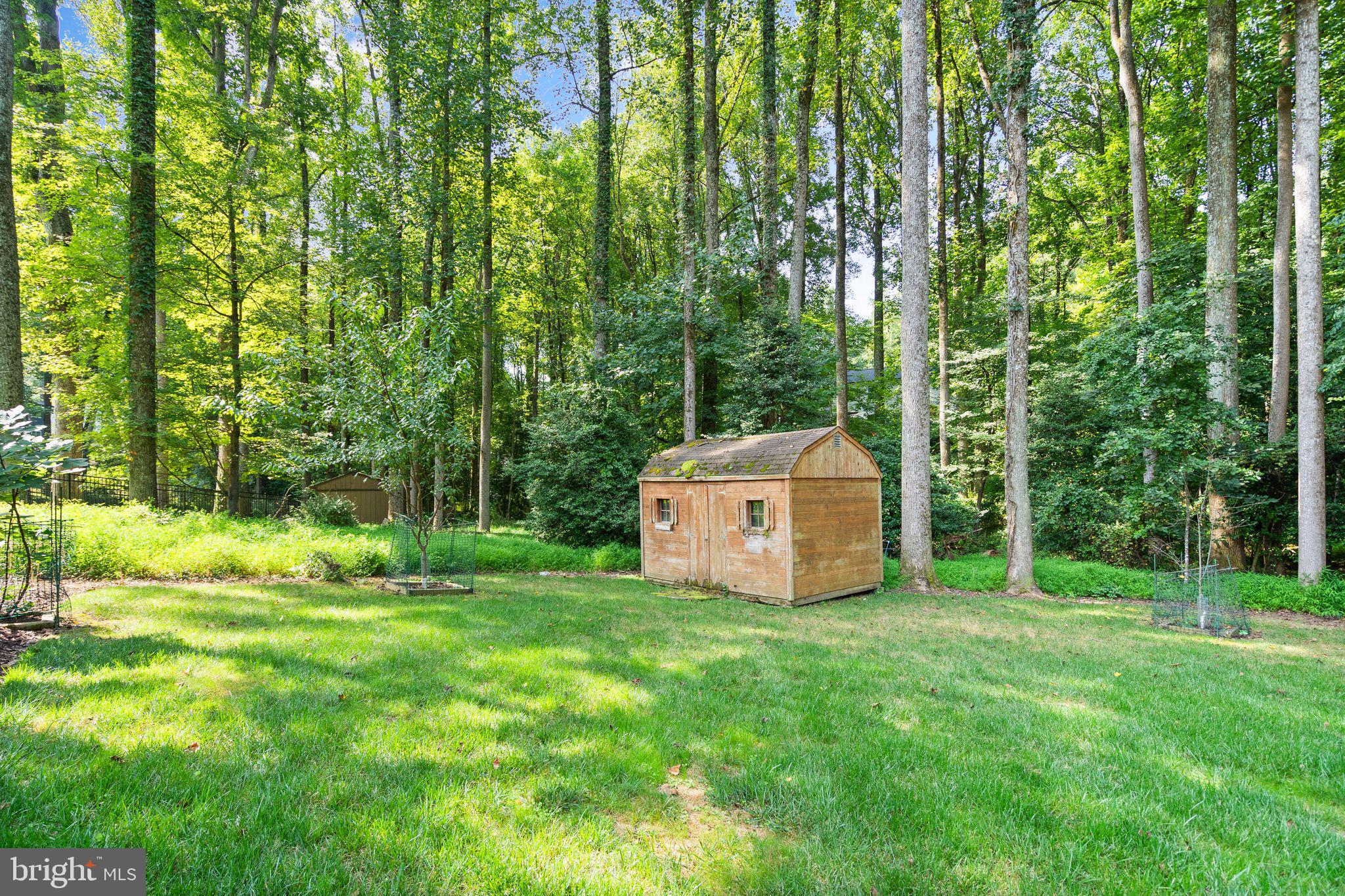 LEXINGTON ESTATES - Residential