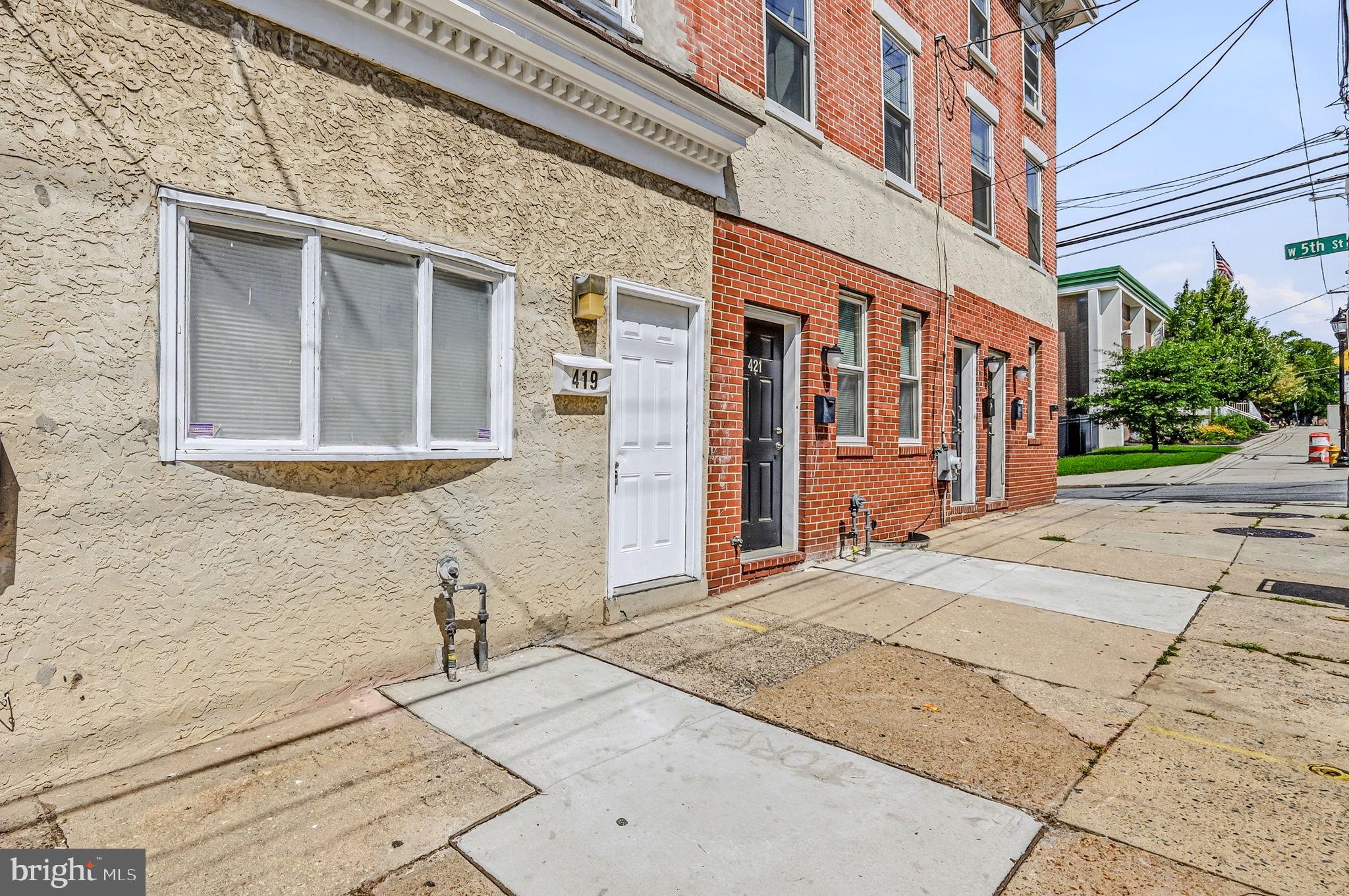 419 N MADISON STREET