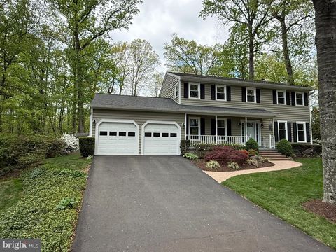 5810 HALL STREET BURKE VA 22015