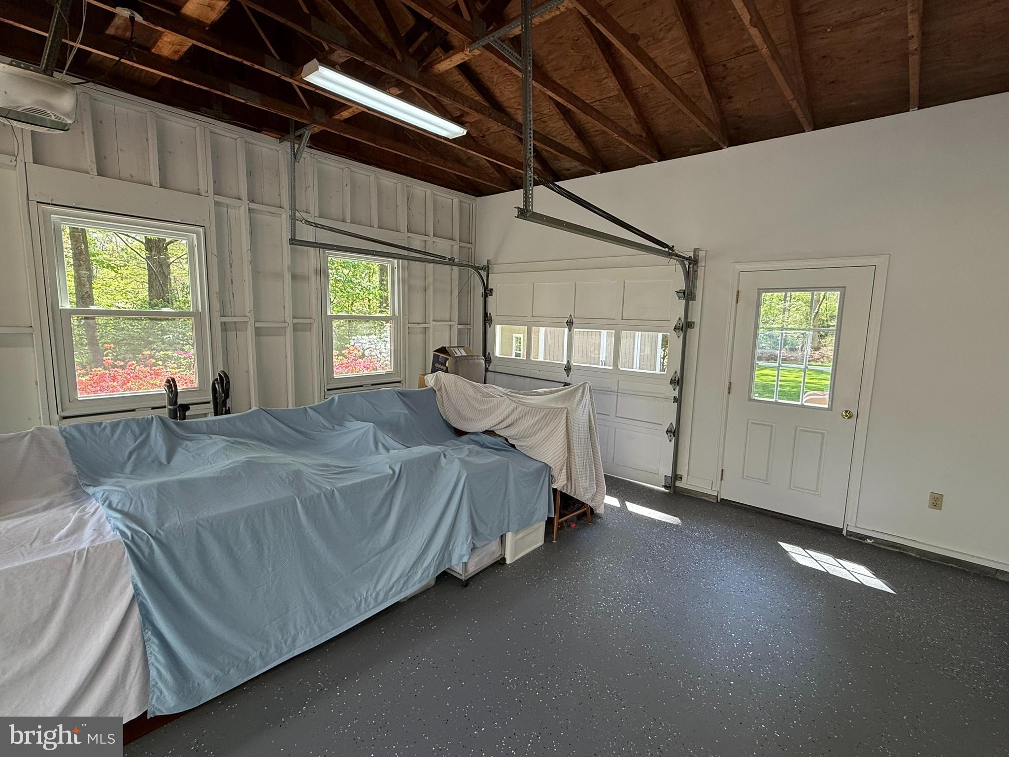 HOMEWOOD - Residential