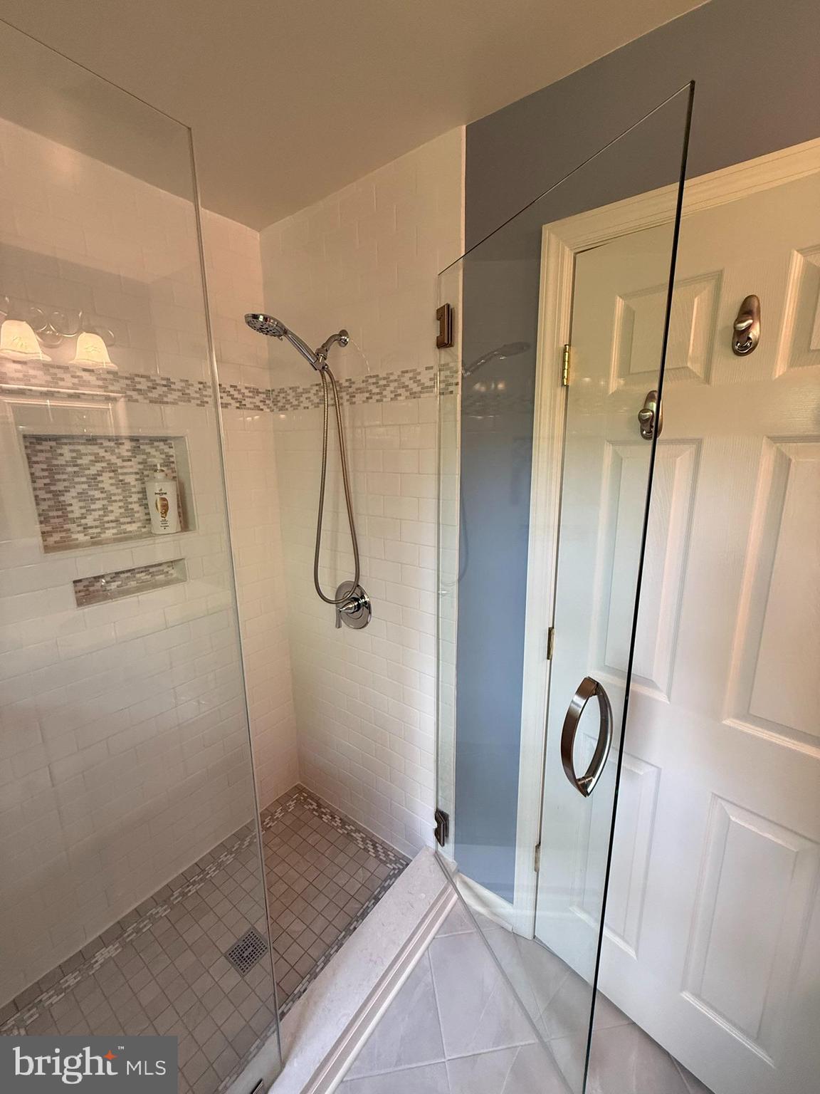 HOMEWOOD - Residential