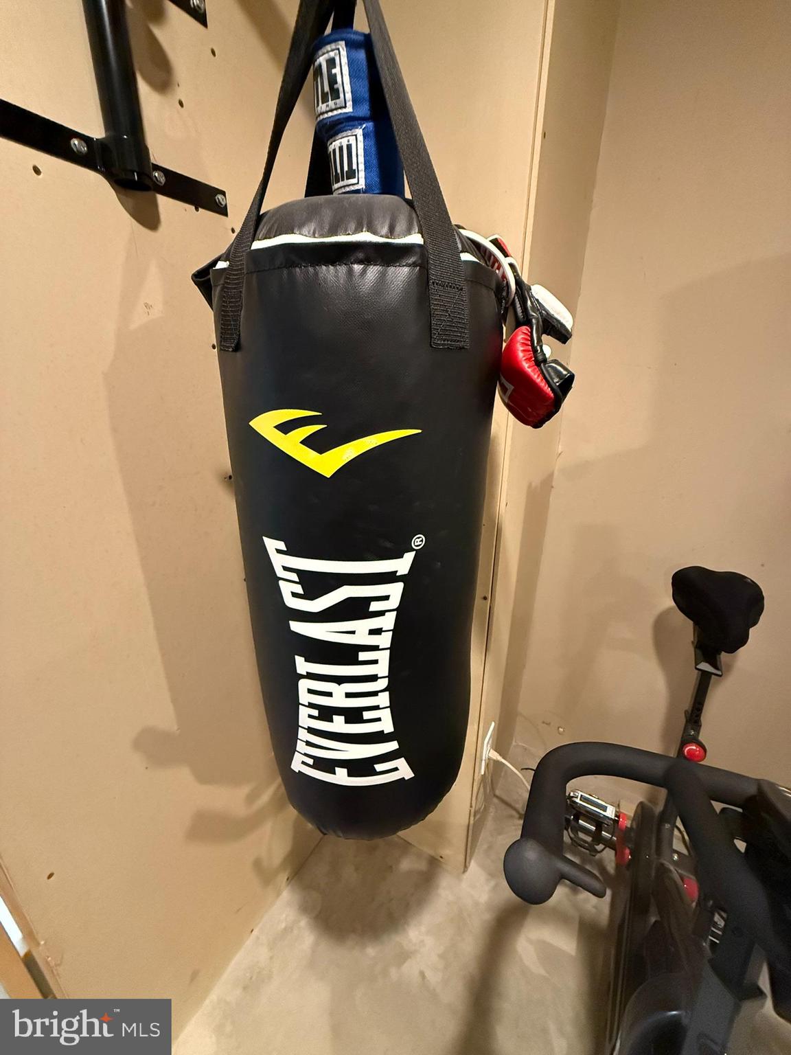 HOMEWOOD - Residential