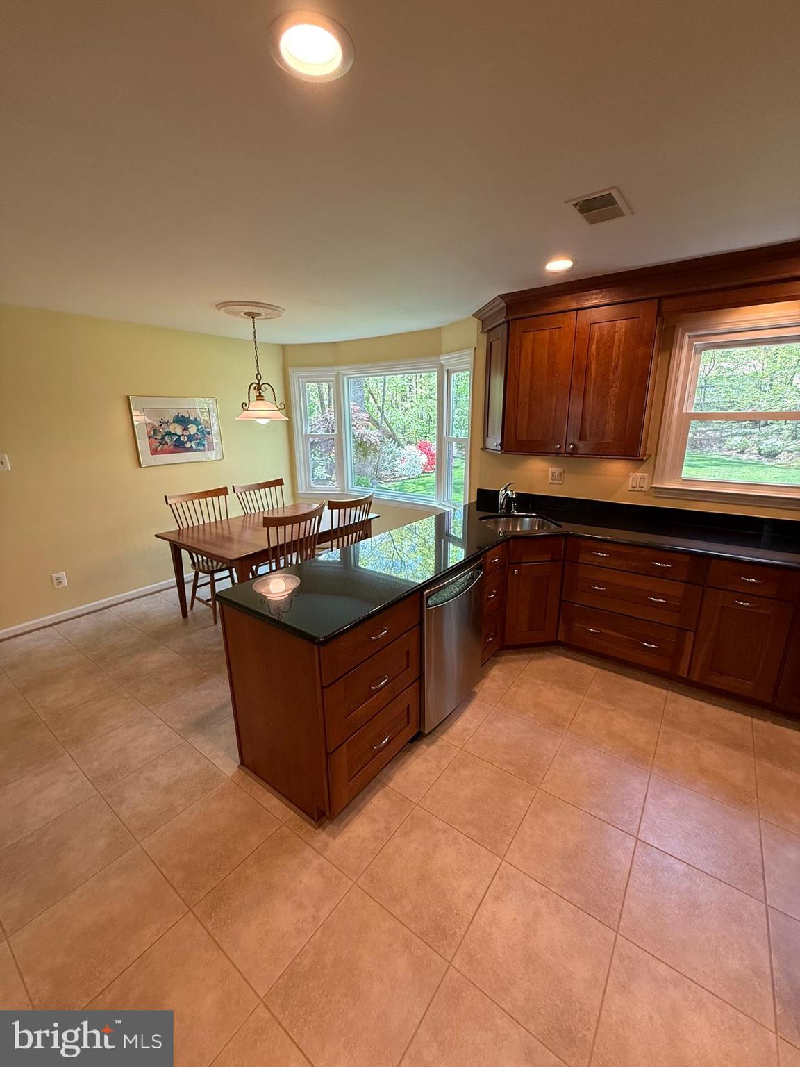 HOMEWOOD - Residential