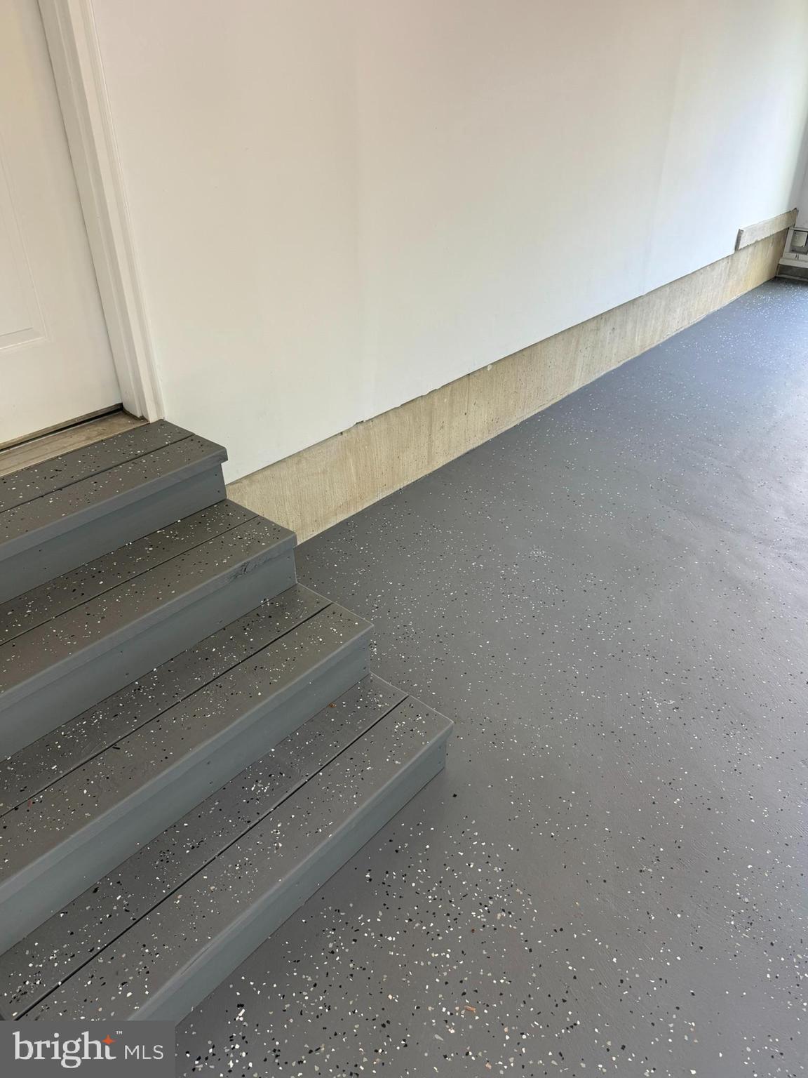 HOMEWOOD - Residential