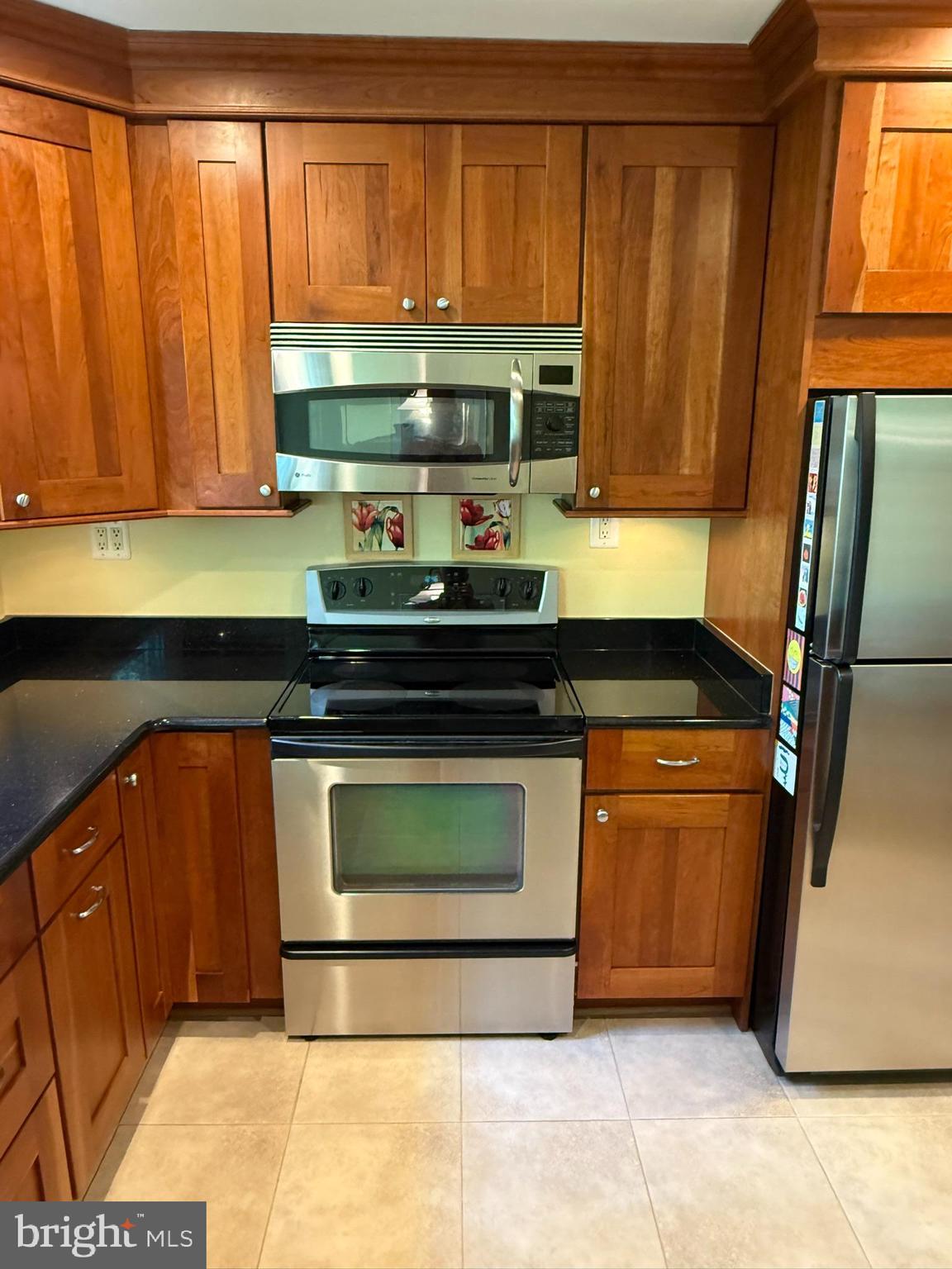 HOMEWOOD - Residential