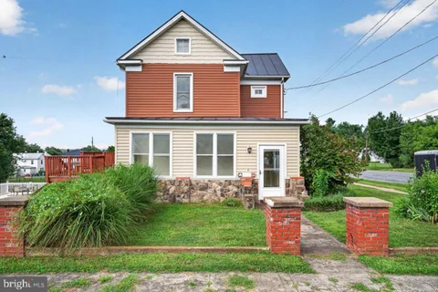 MLS: VAPA2006800