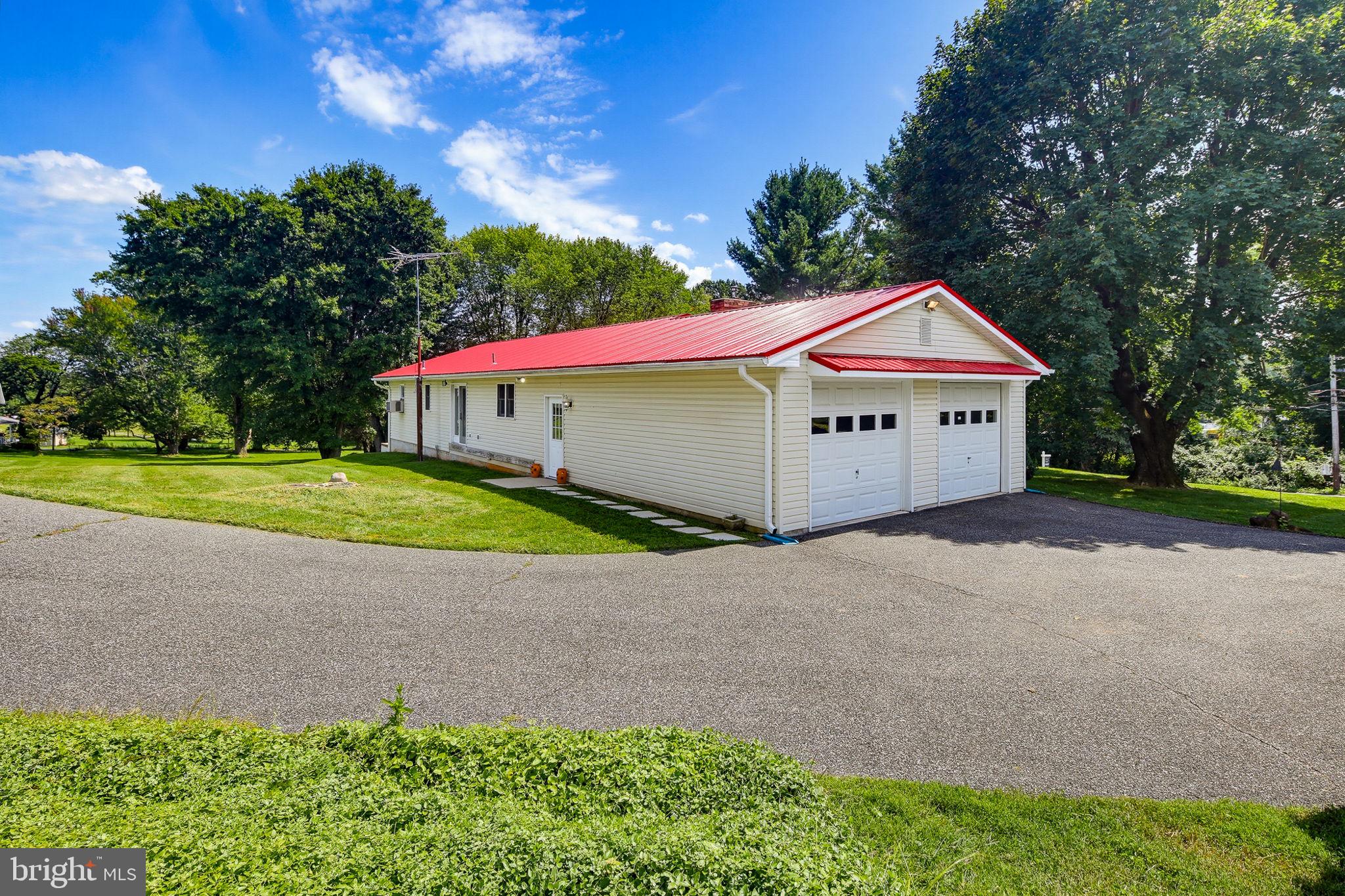 3606 DUBLIN ROAD