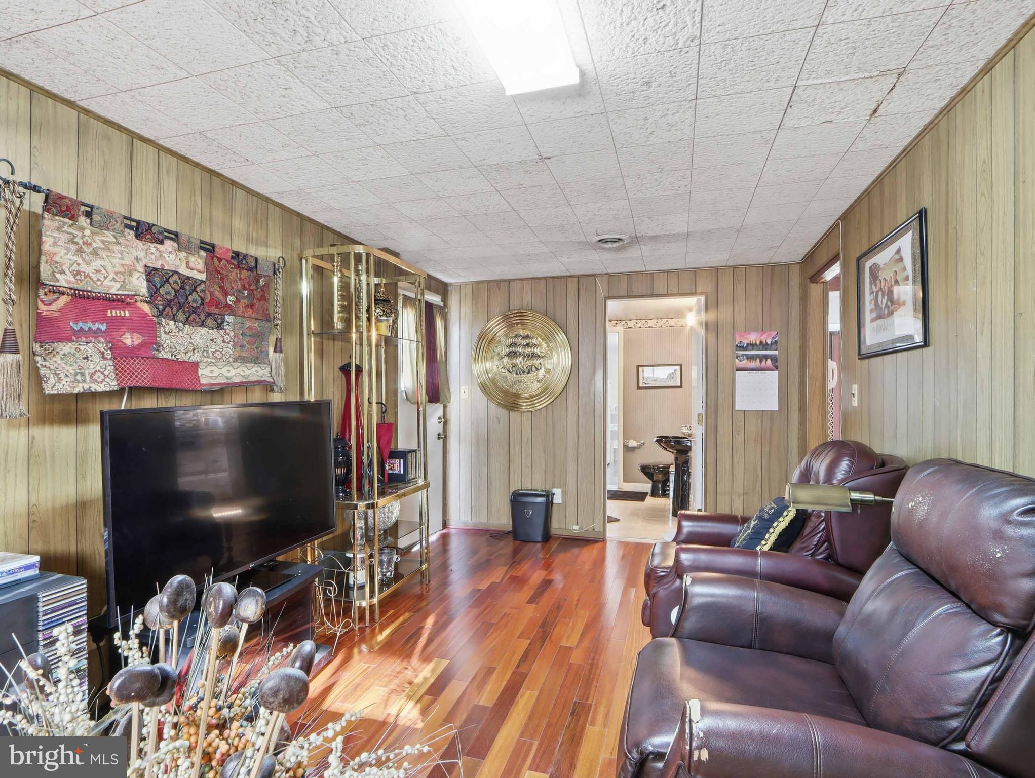 GWYNN OAK - Residential