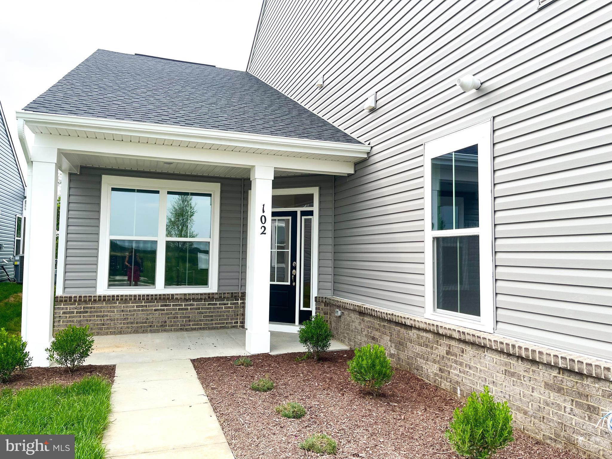 102 ZINNIA LANE