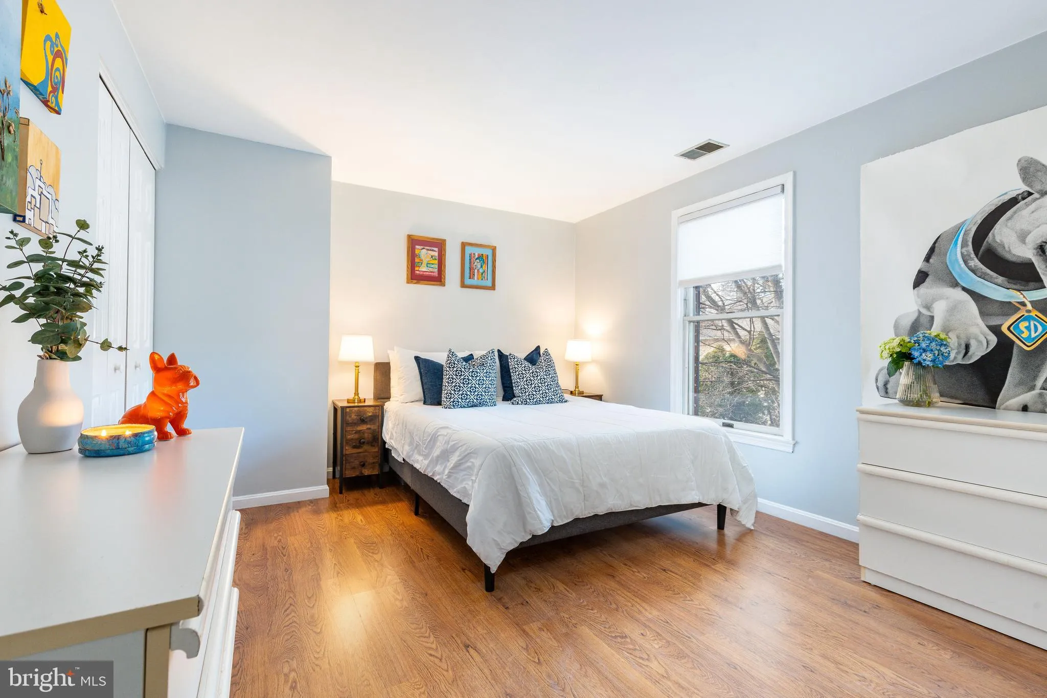 Philadelphia, Pennsylvania 19123, United States, 2 Bedrooms Bedrooms, ,3 BathroomsBathrooms,Residential,Pending,21119