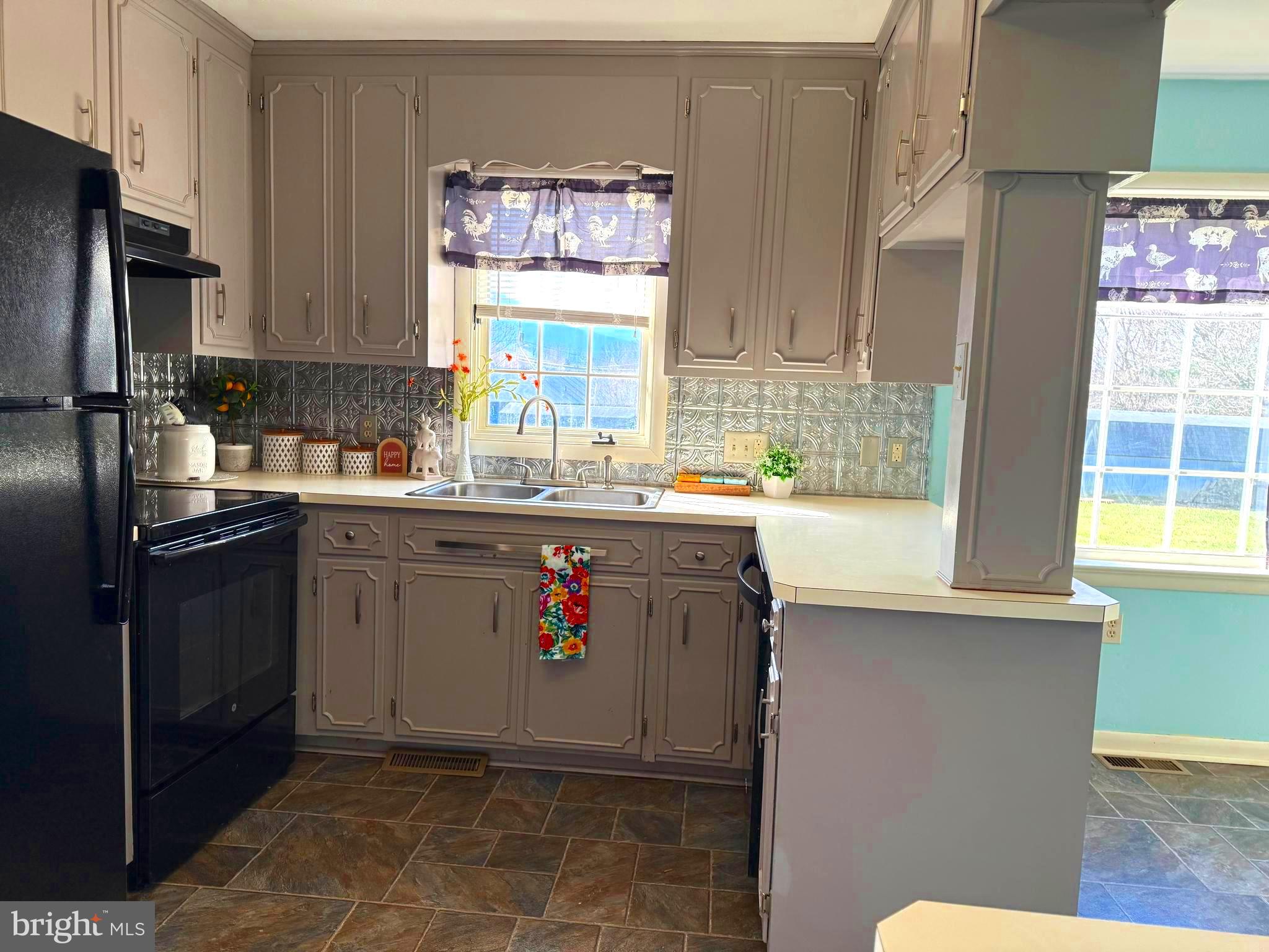 LAWLER - Residential