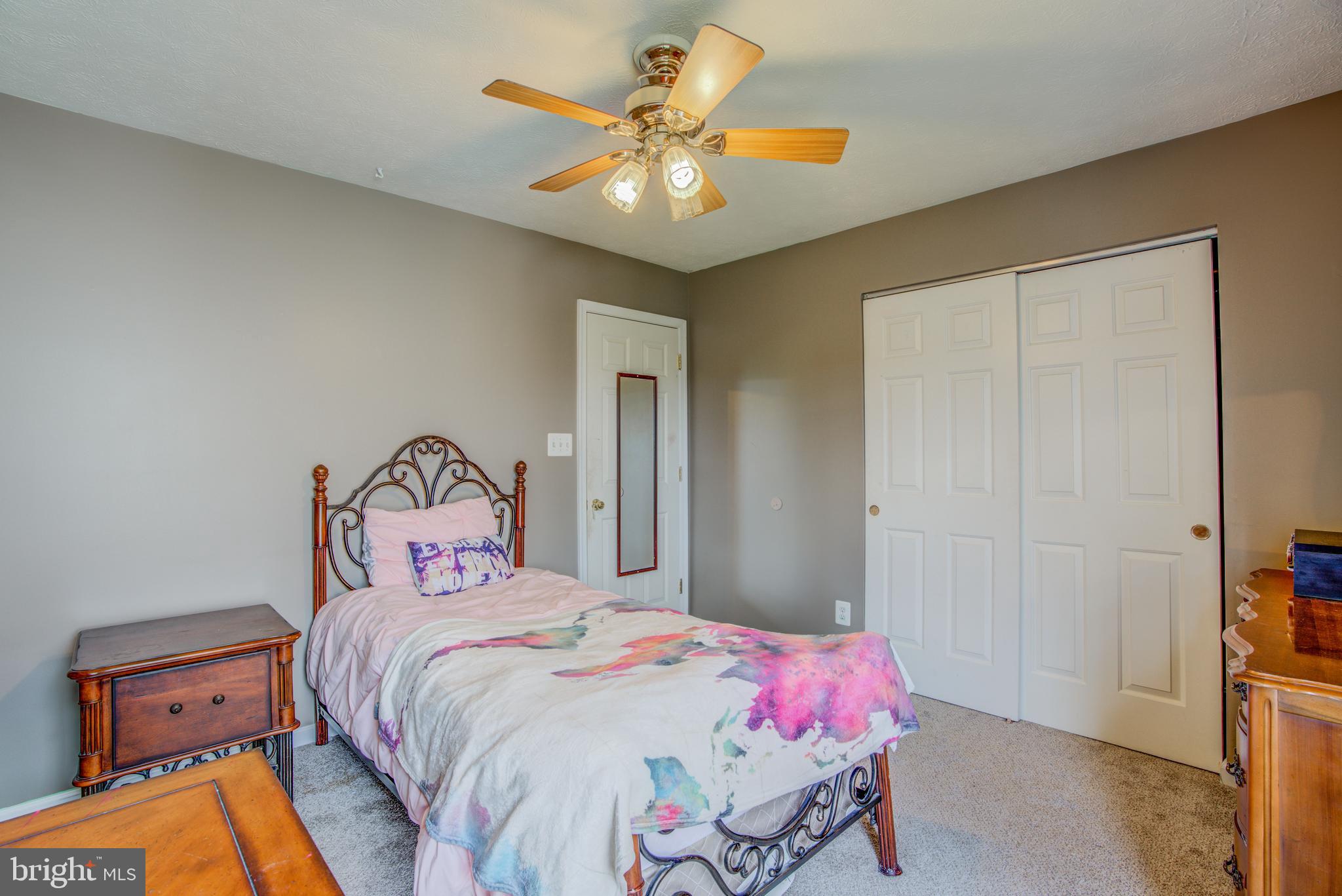 MOORES ORCHARD - Residential