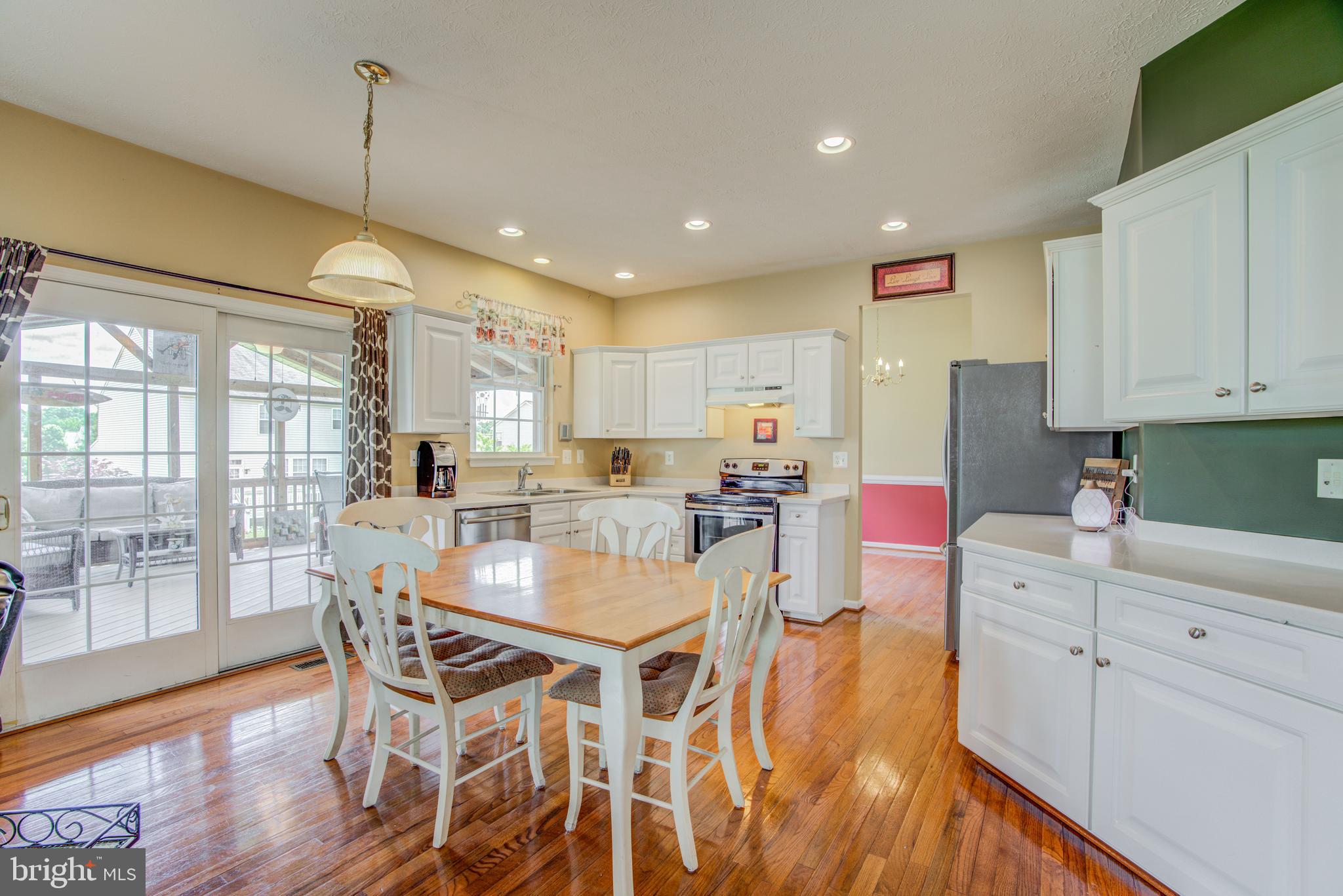 MOORES ORCHARD - Residential