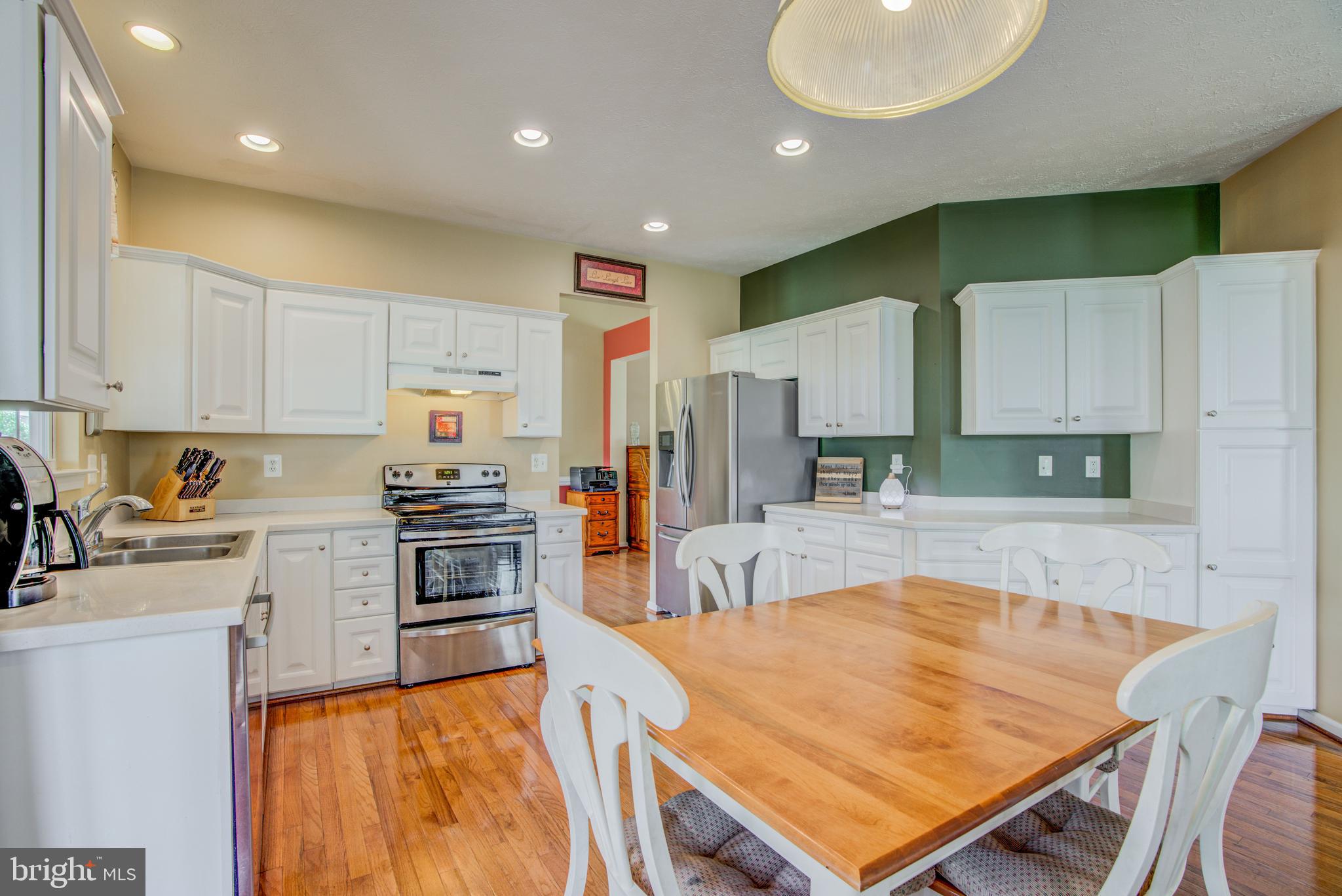 MOORES ORCHARD - Residential