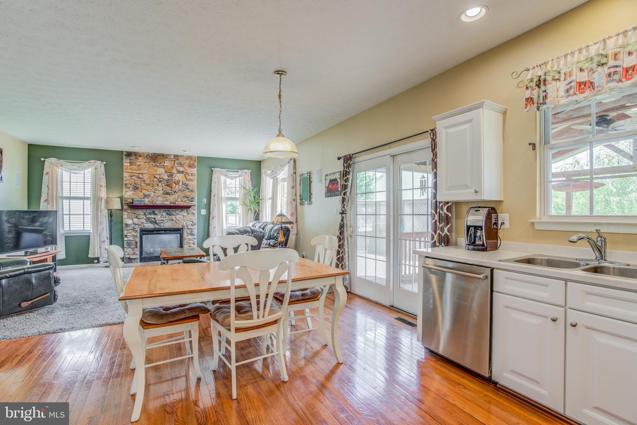 MOORES ORCHARD - Residential