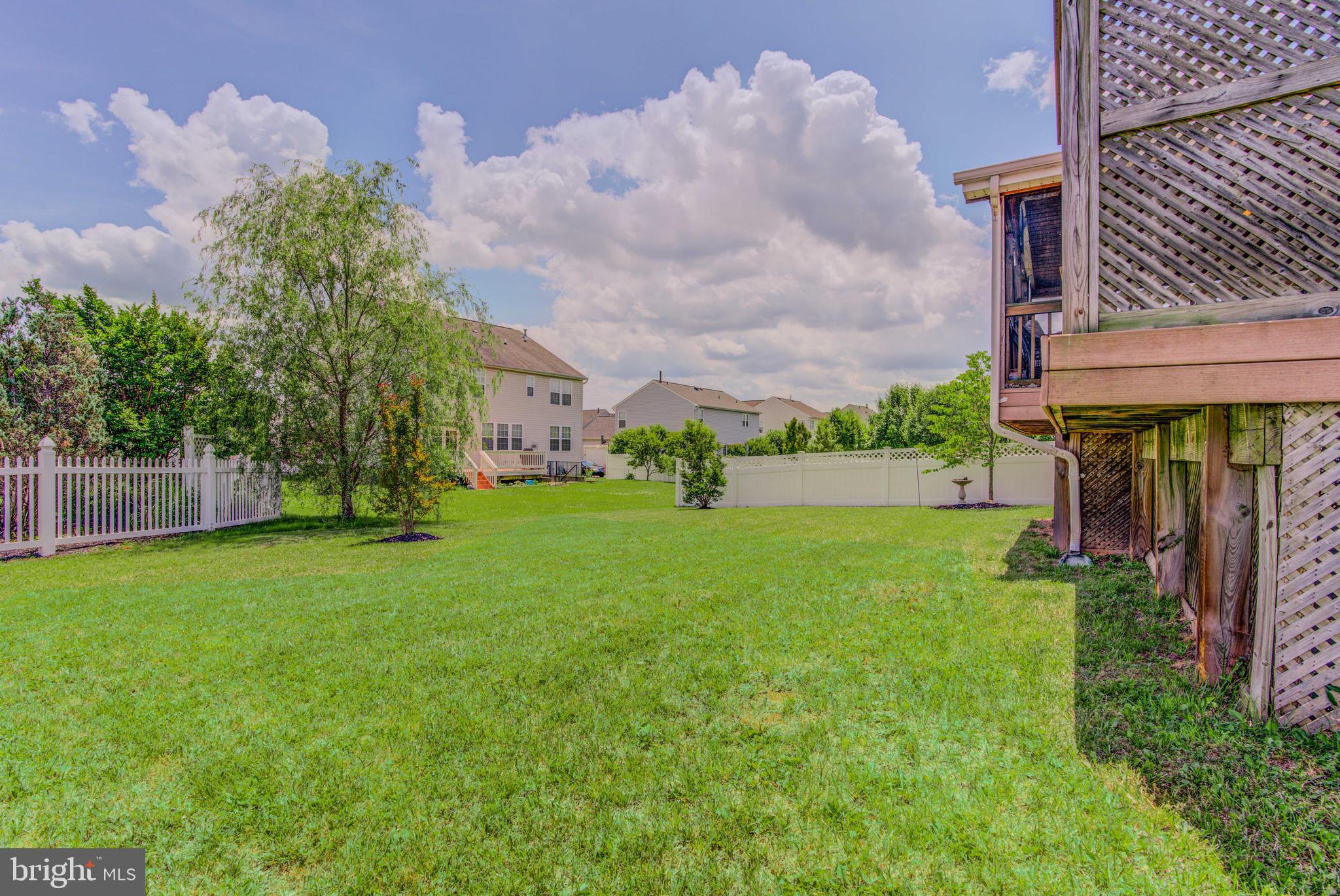 MOORES ORCHARD - Residential