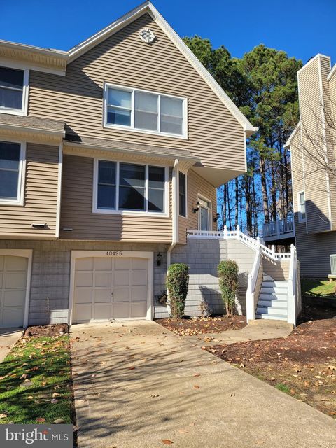 Property photo of 40425 breton view drive, leonardtown, MD 20650