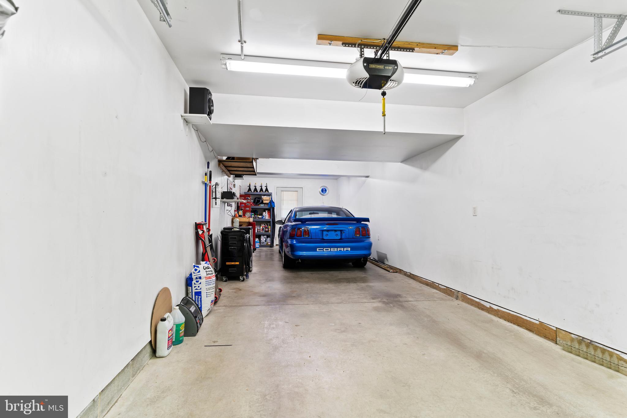 MOUNTAIN SHADOW ESTATES - Residential