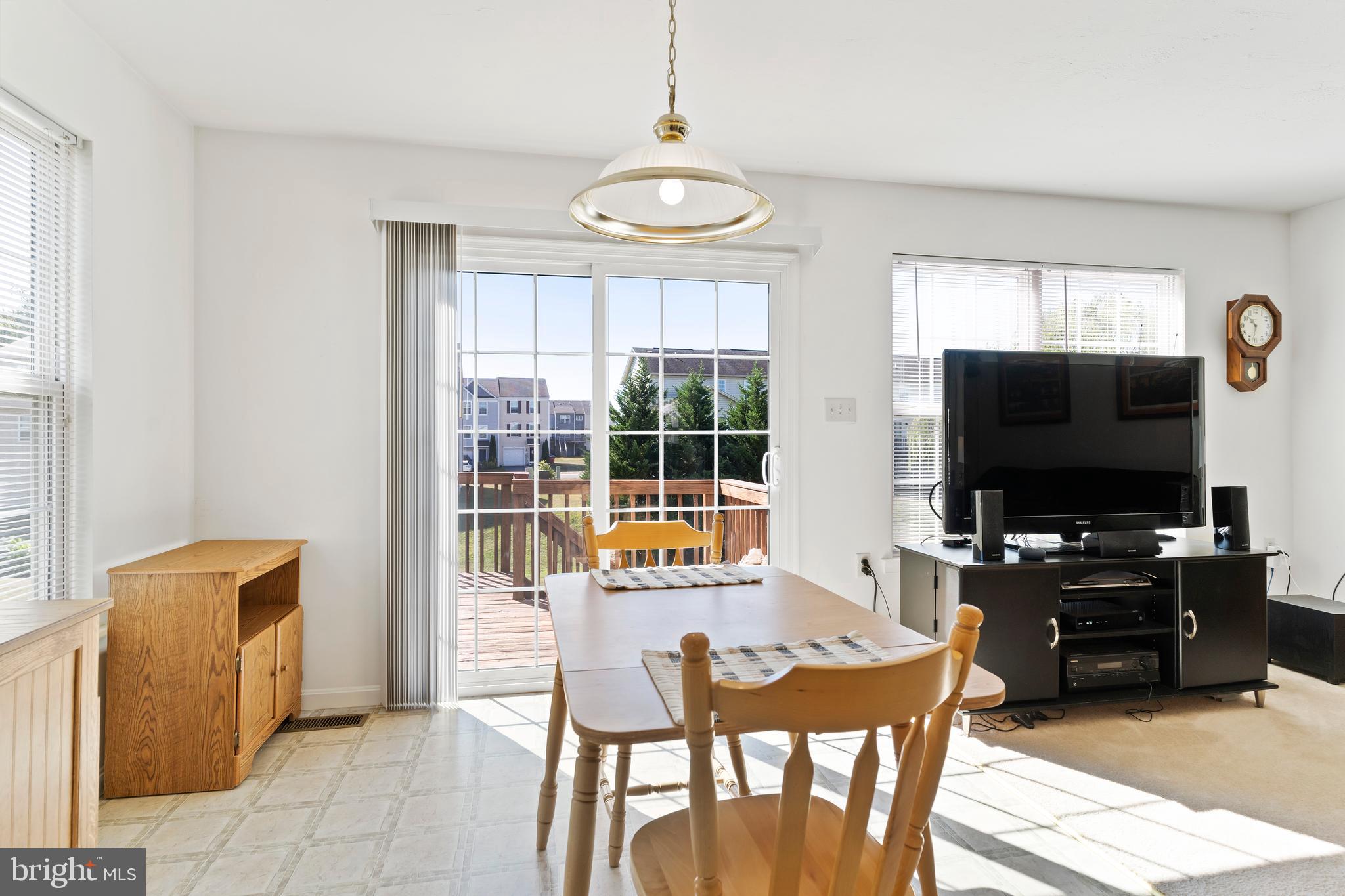 MOUNTAIN SHADOW ESTATES - Residential