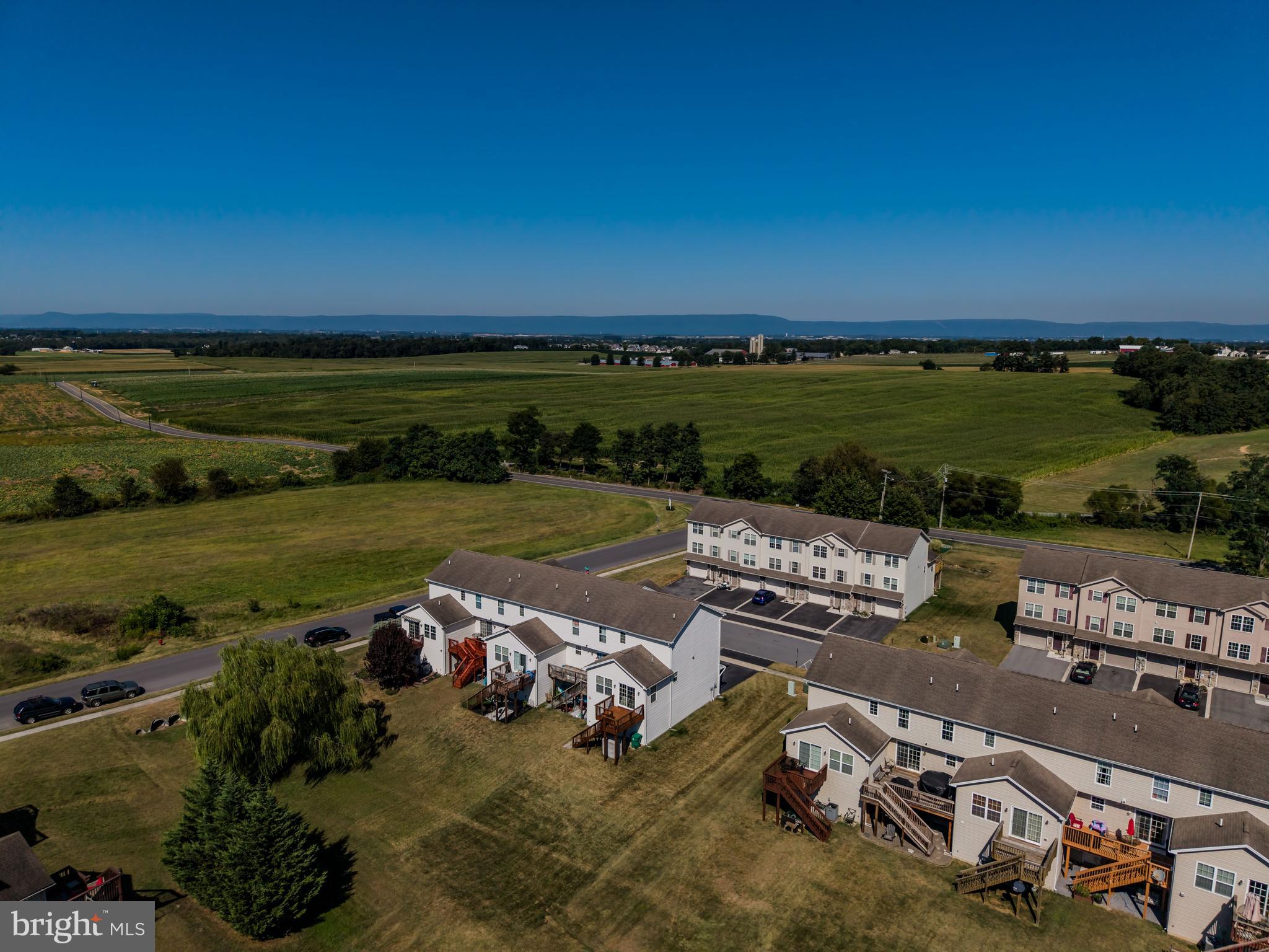 MOUNTAIN SHADOW ESTATES - Residential