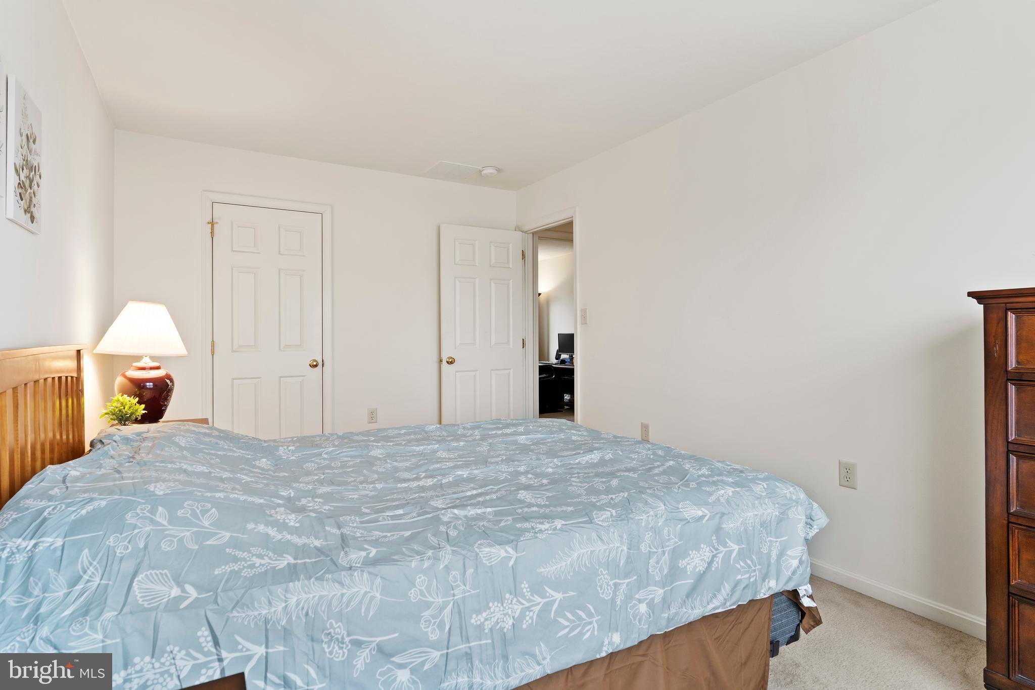 MOUNTAIN SHADOW ESTATES - Residential