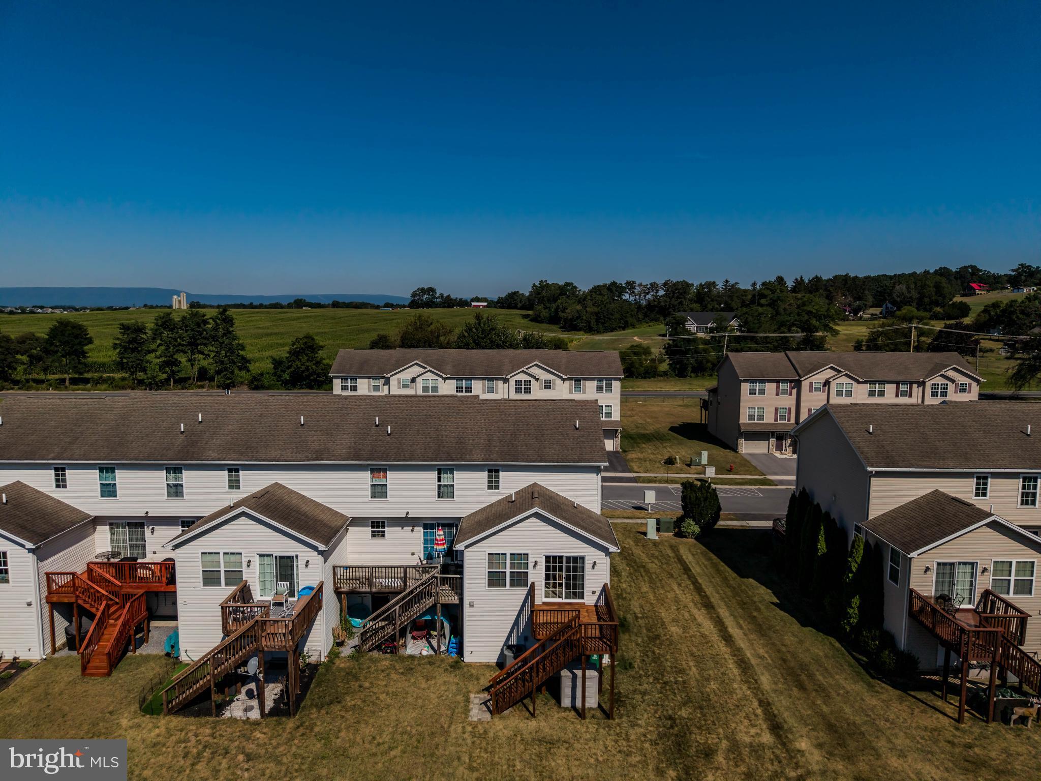 MOUNTAIN SHADOW ESTATES - Residential