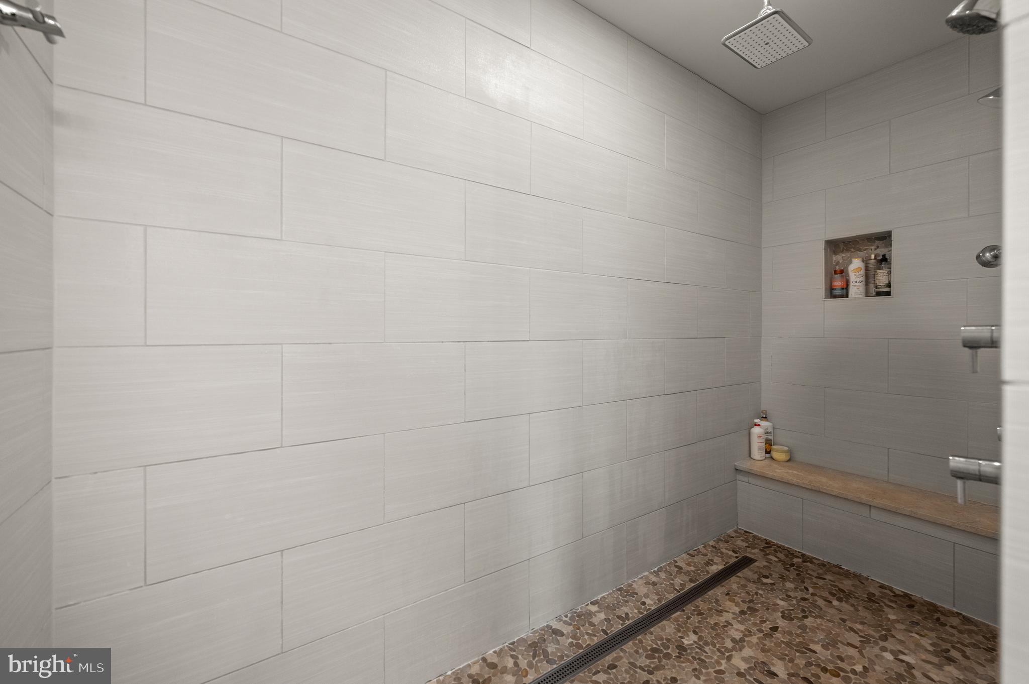 LISETER - Residential