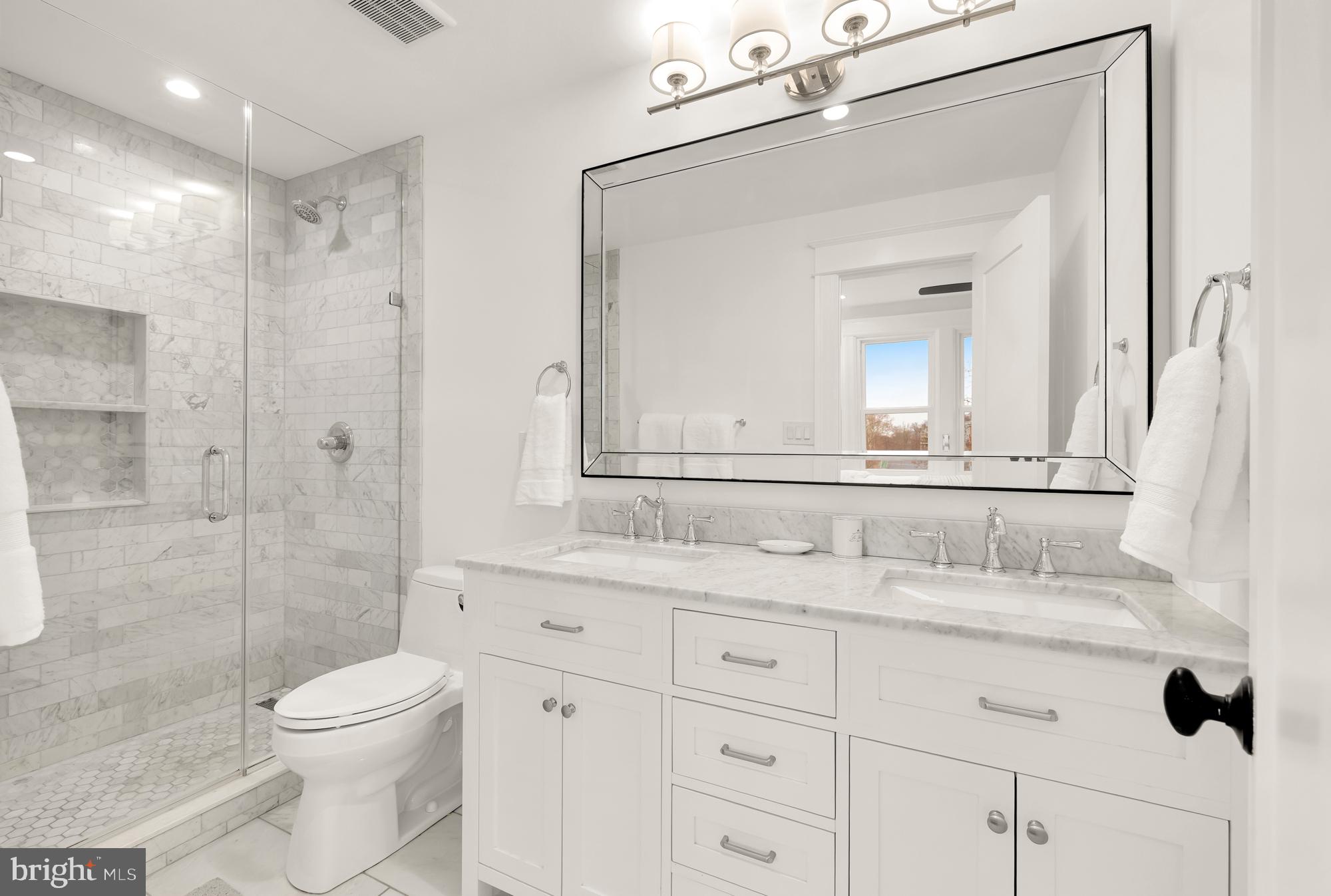 BROOKLAND - Residential