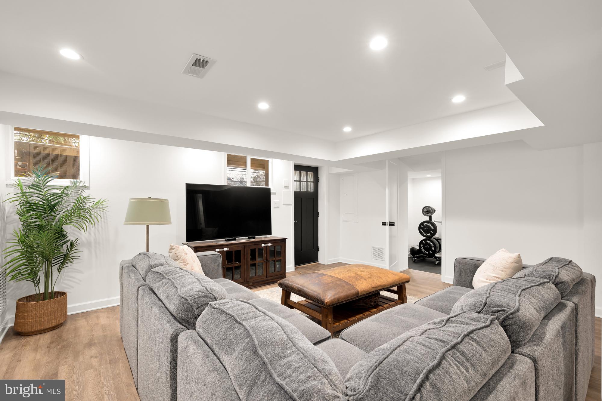 BROOKLAND - Residential