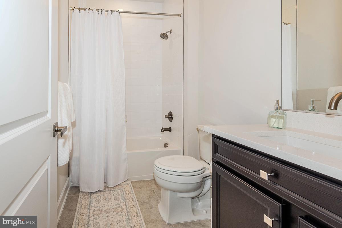 TWO RIVERS - Residential