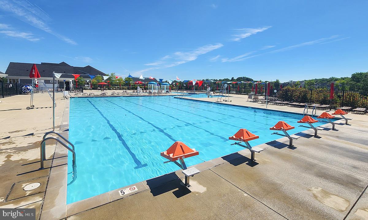 TWO RIVERS - Residential