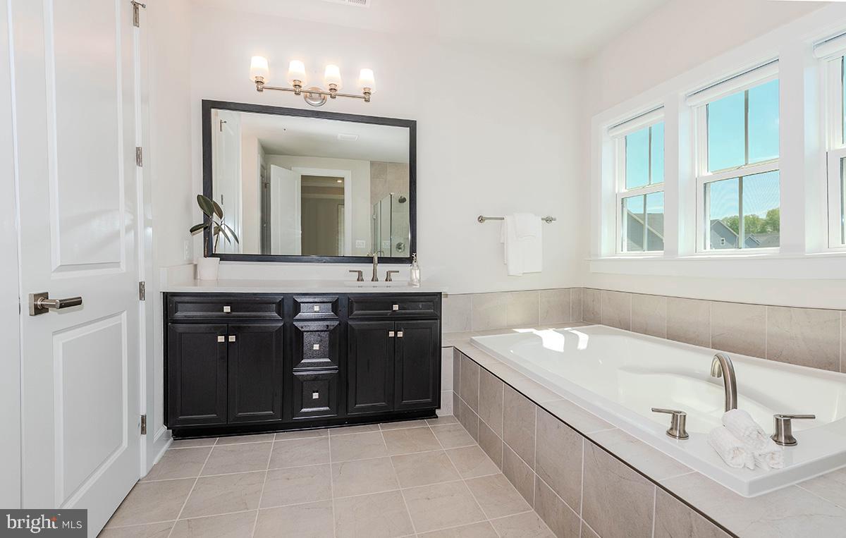 TWO RIVERS - Residential