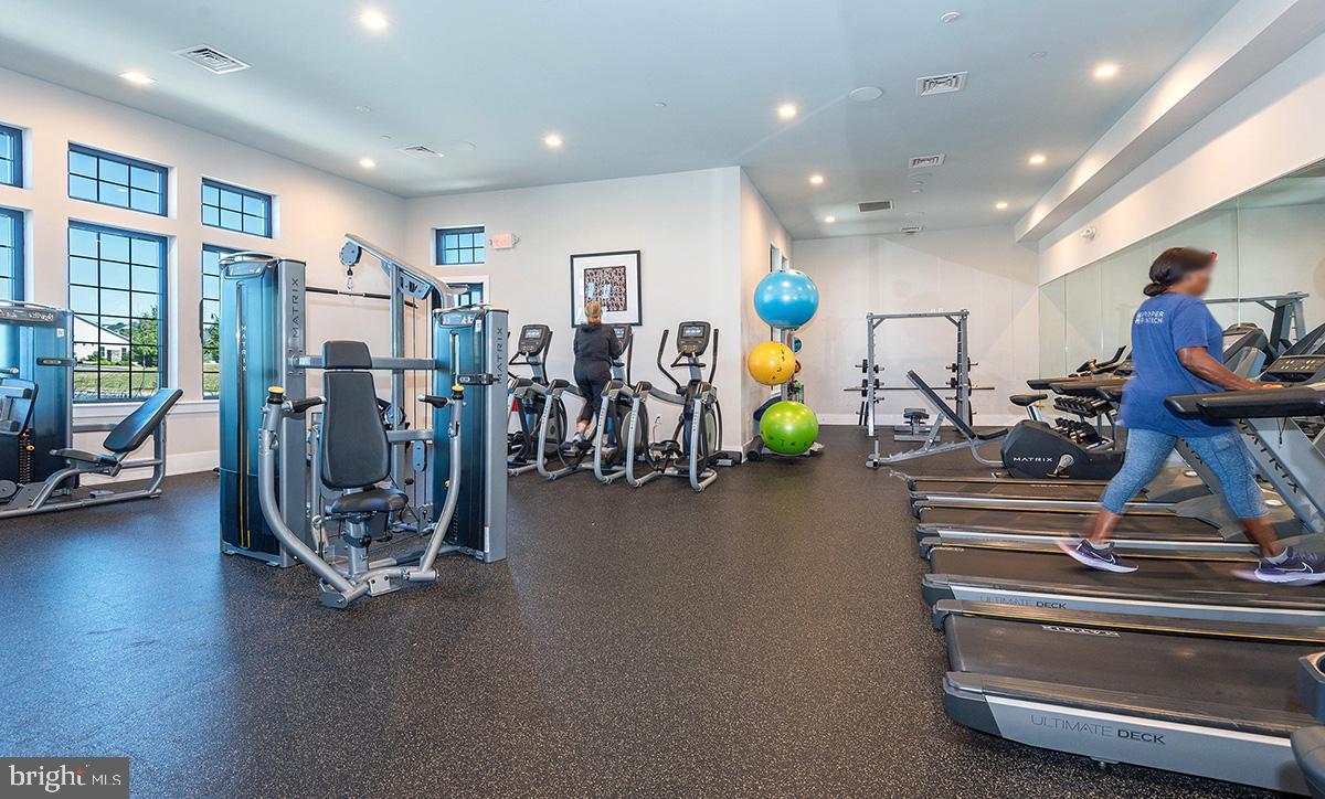 TWO RIVERS - Residential