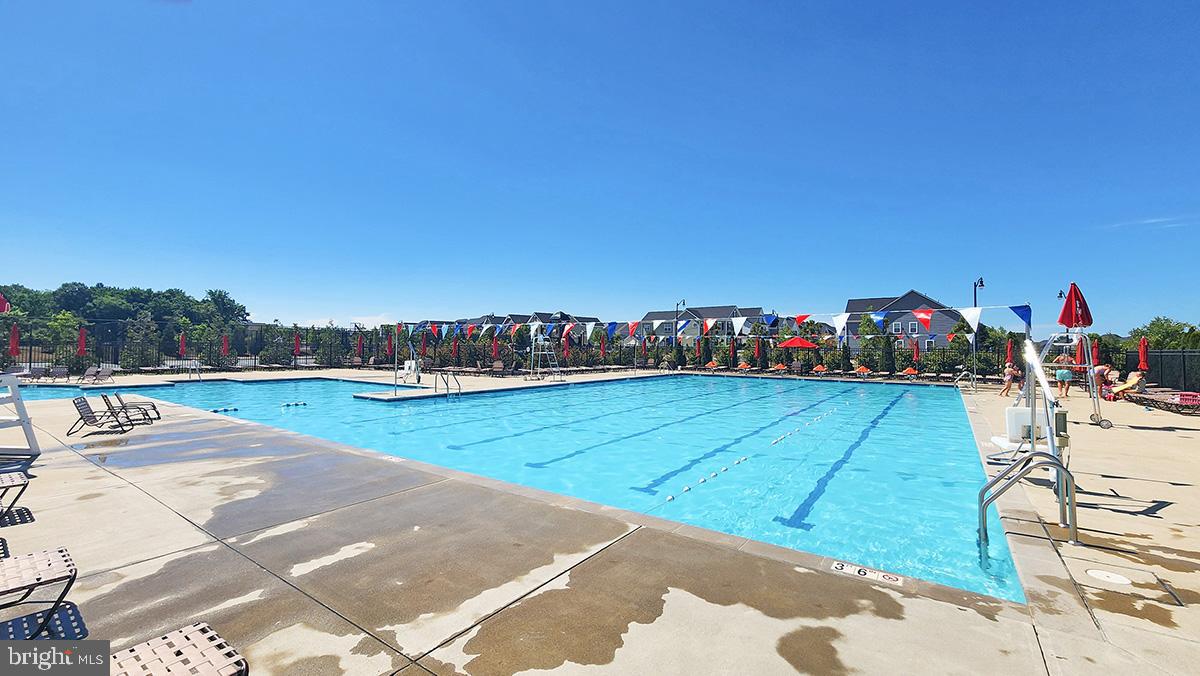 TWO RIVERS - Residential