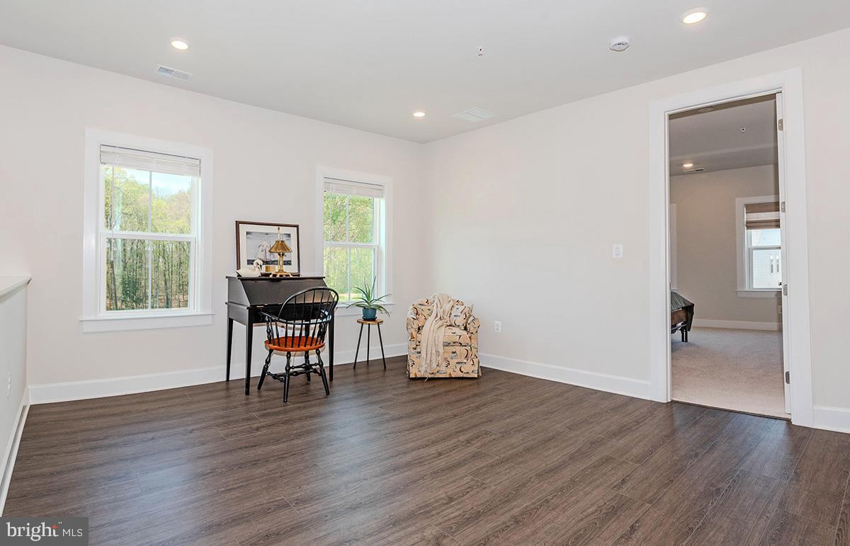 TWO RIVERS - Residential