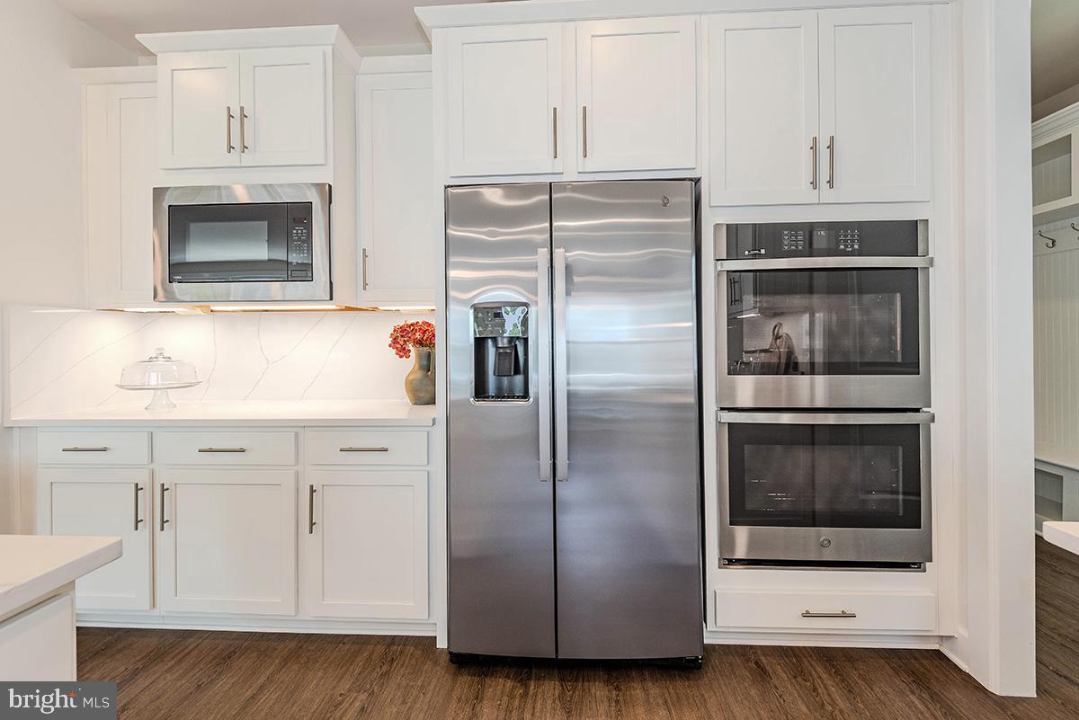 TWO RIVERS - Residential