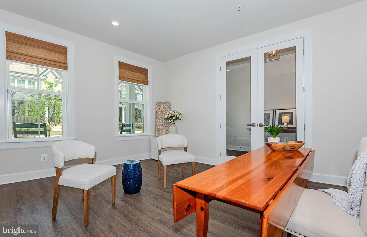 TWO RIVERS - Residential