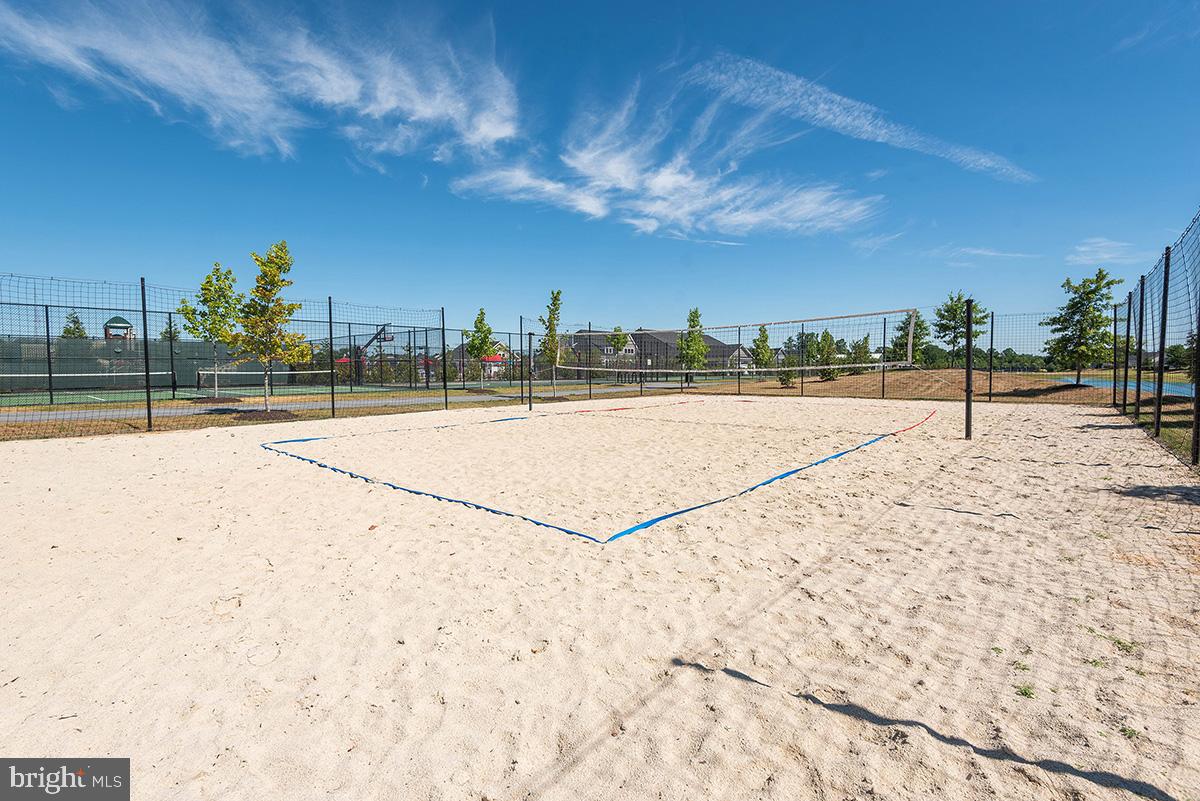 TWO RIVERS - Residential