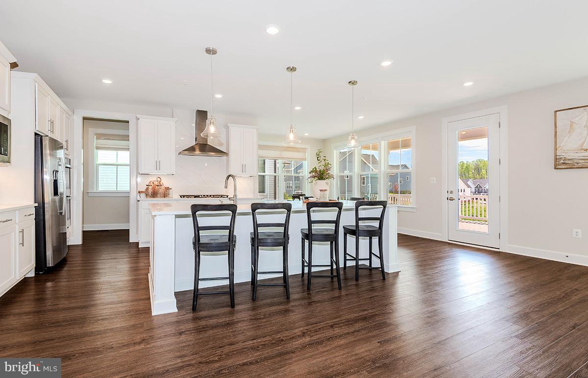 TWO RIVERS - Residential