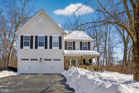 152 IVY LANE ZIEGLERVILLE PA 19492