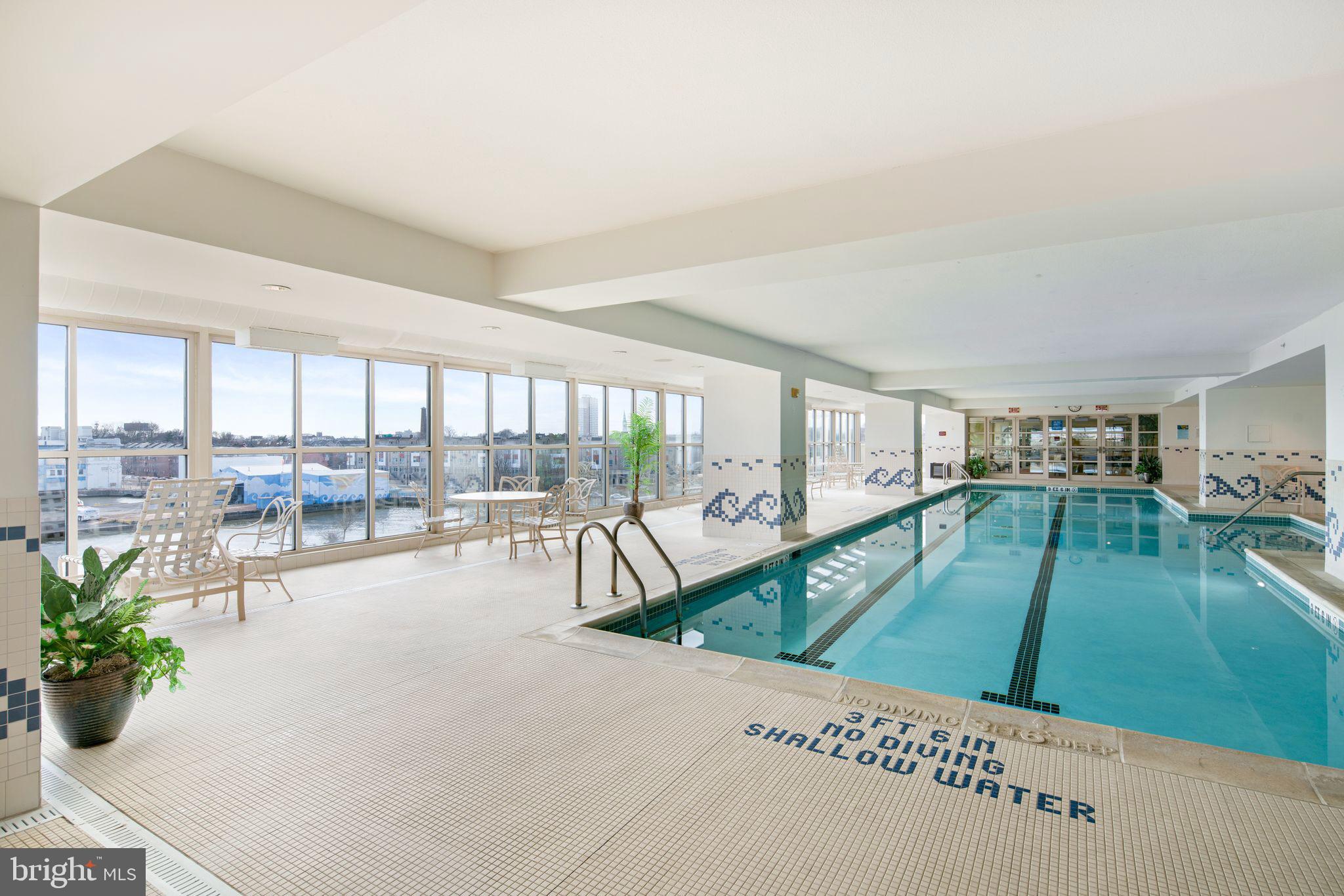 DOCKSIDE CONDOMINIUM - Residential