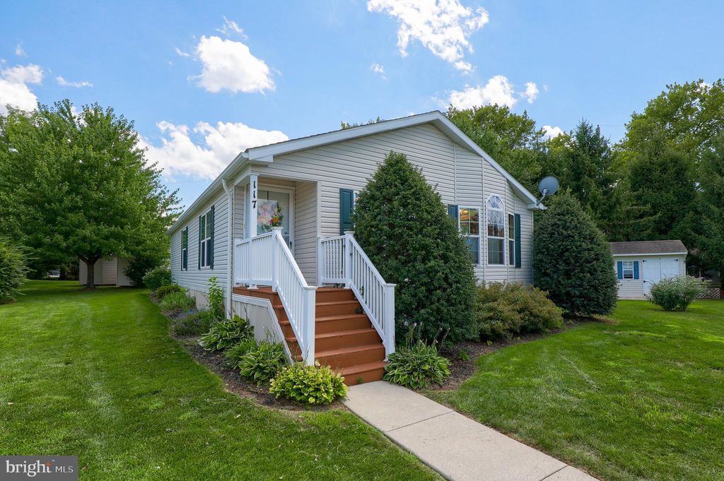 Photo of 117 SUMMERS DR, LANCASTER, PA 17601 (MLS # PALA2040340)