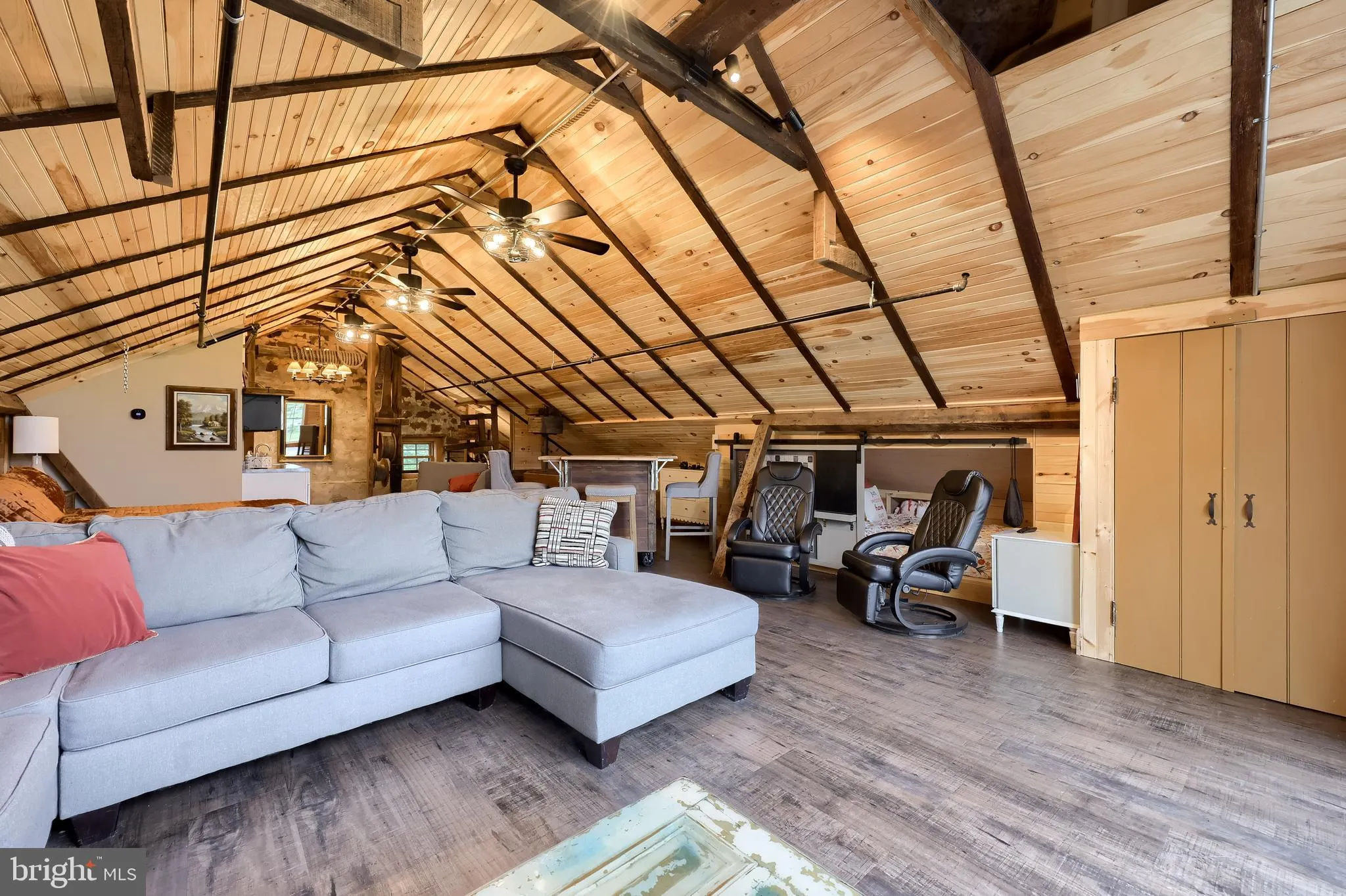 Reinholds, Pennsylvania 17569, United States, 3 Bedrooms Bedrooms, ,3 BathroomsBathrooms,Residential,Active,139141