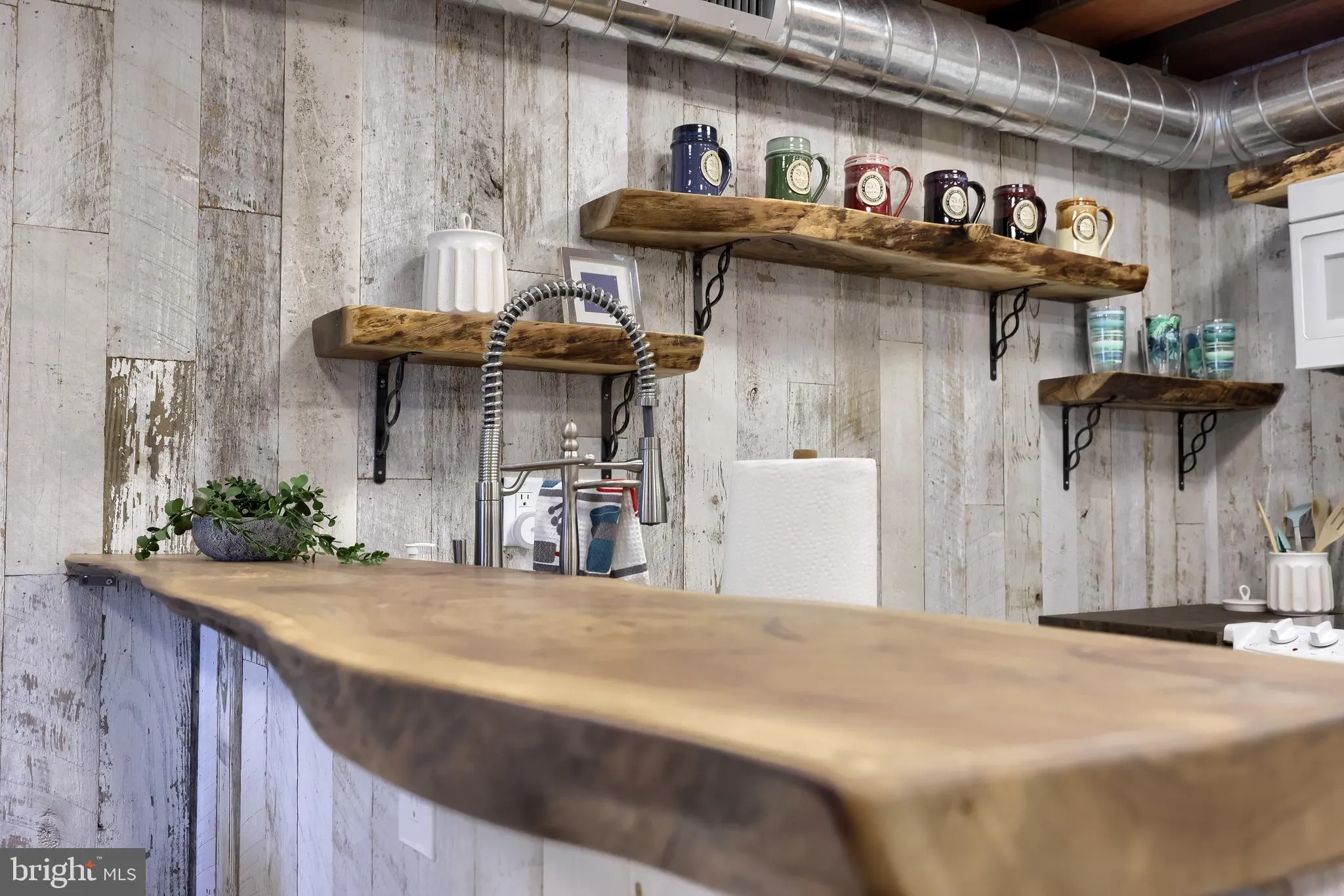 Reinholds, Pennsylvania 17569, United States, 3 Bedrooms Bedrooms, ,3 BathroomsBathrooms,Residential,Active,139141