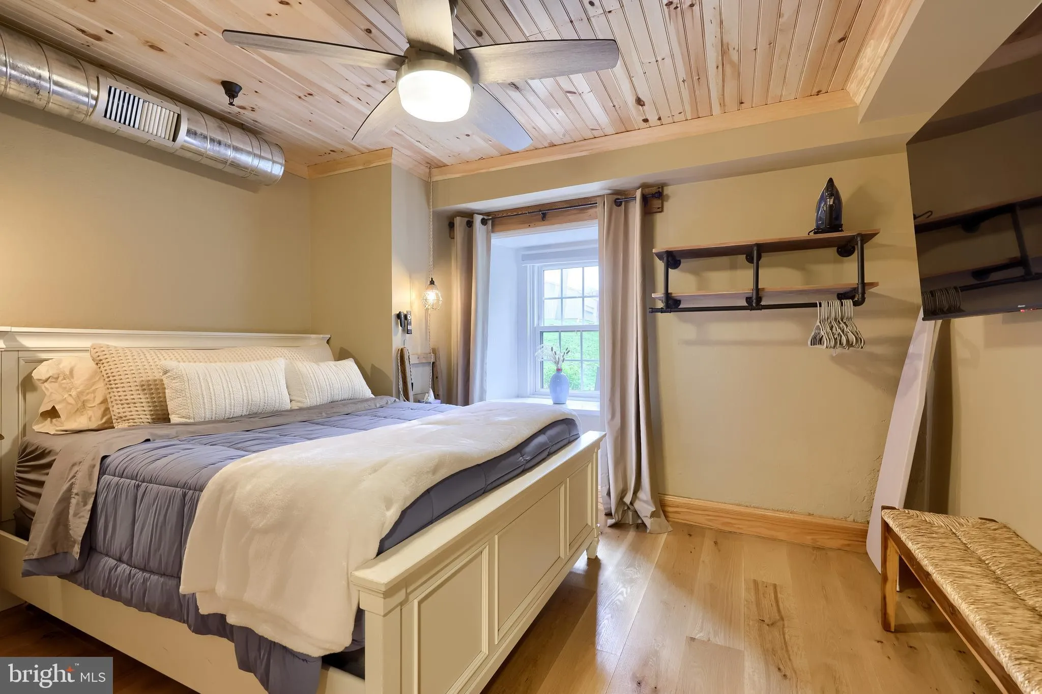 Reinholds, Pennsylvania 17569, United States, 3 Bedrooms Bedrooms, ,3 BathroomsBathrooms,Residential,Active,139141