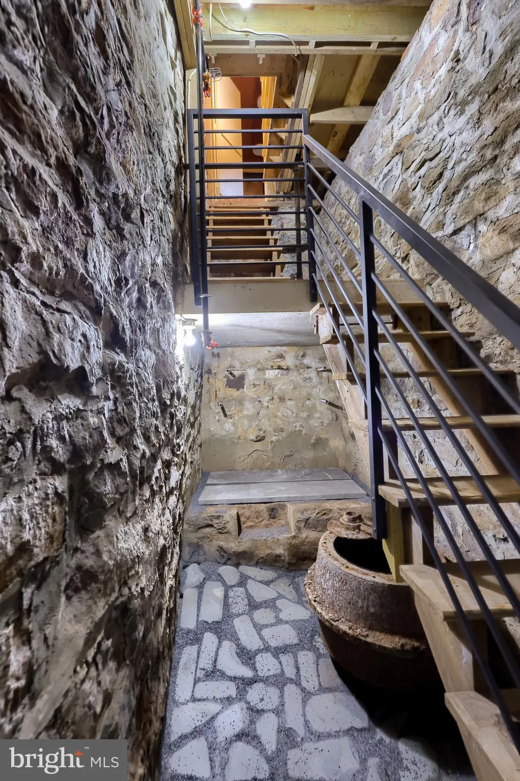 Reinholds, Pennsylvania 17569, United States, 3 Bedrooms Bedrooms, ,3 BathroomsBathrooms,Residential,Active,139141