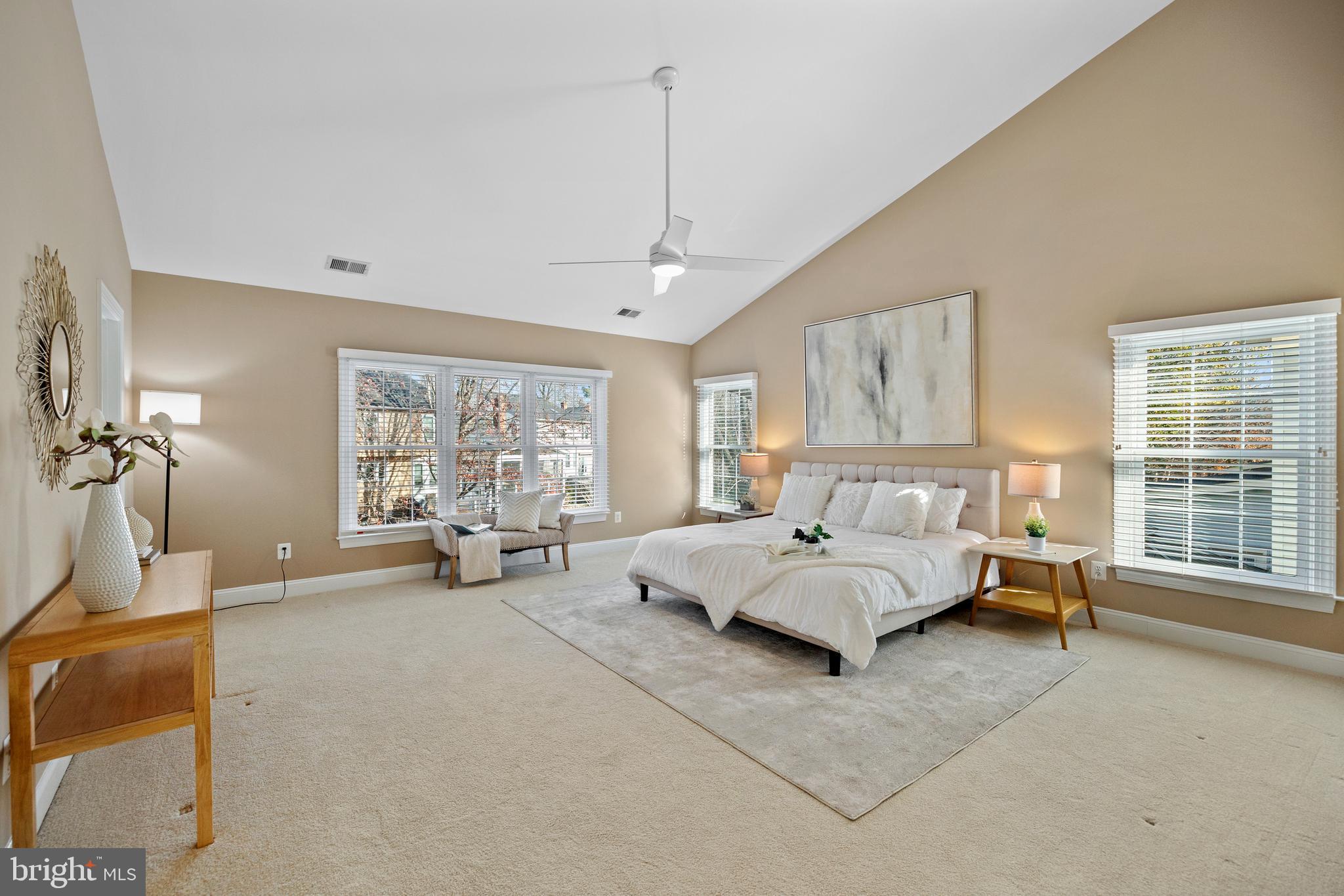 KINGSTOWNE - Residential